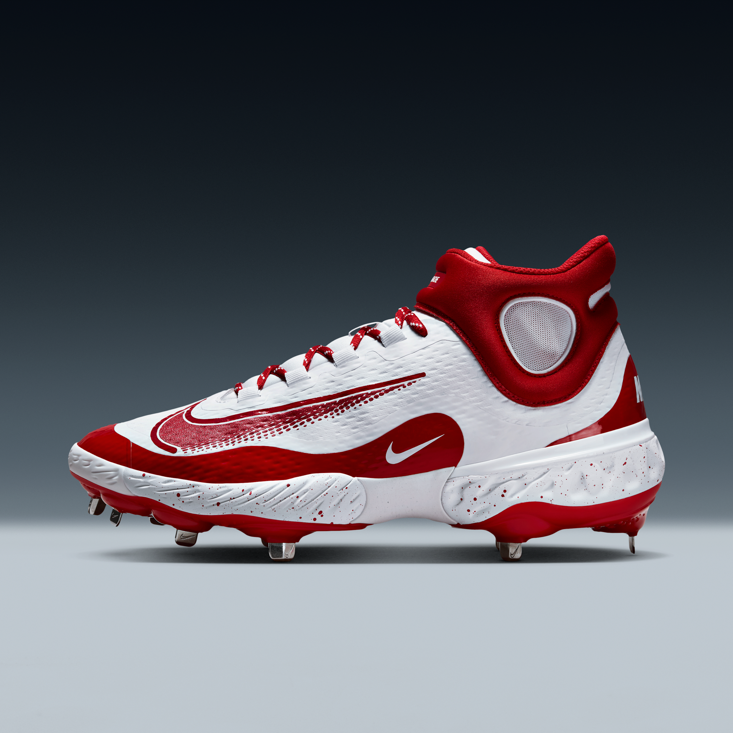 Nike Men's Alpha Huarache Elite 4 Low Baseball Cleats In White