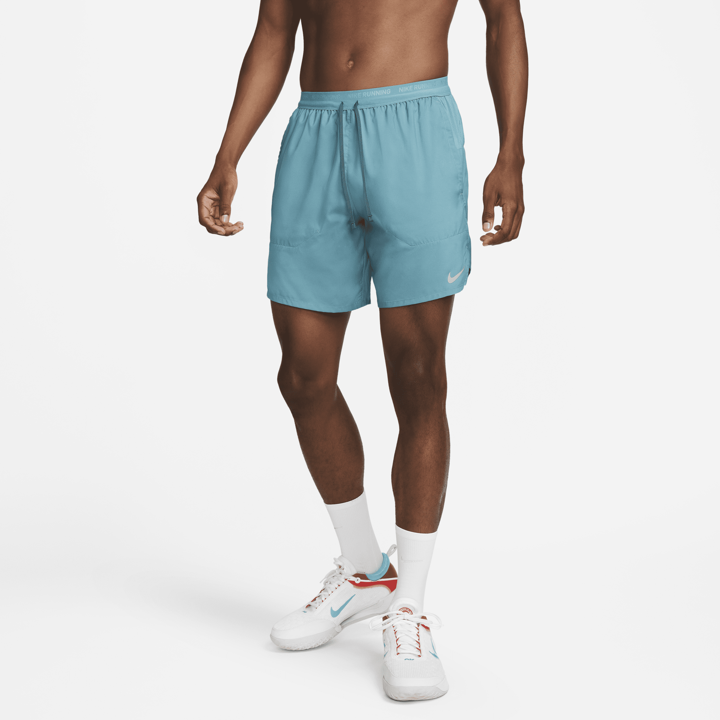 Nike Men's Stride Dri-fit 7" Unlined Running Shorts In Green