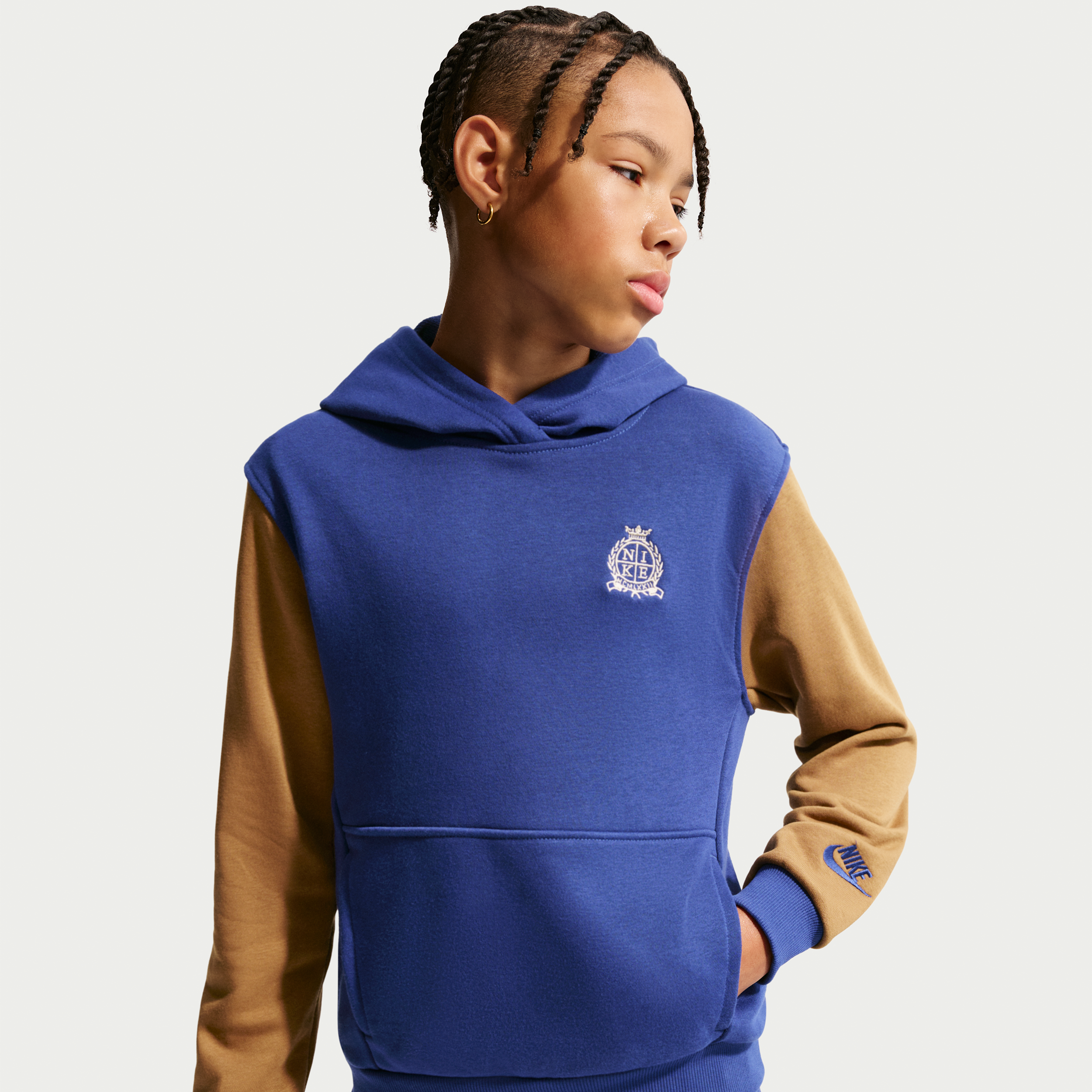 Nike Sportswear Club Big Kids' French Terry Hoodie in Blue | IV5263-455