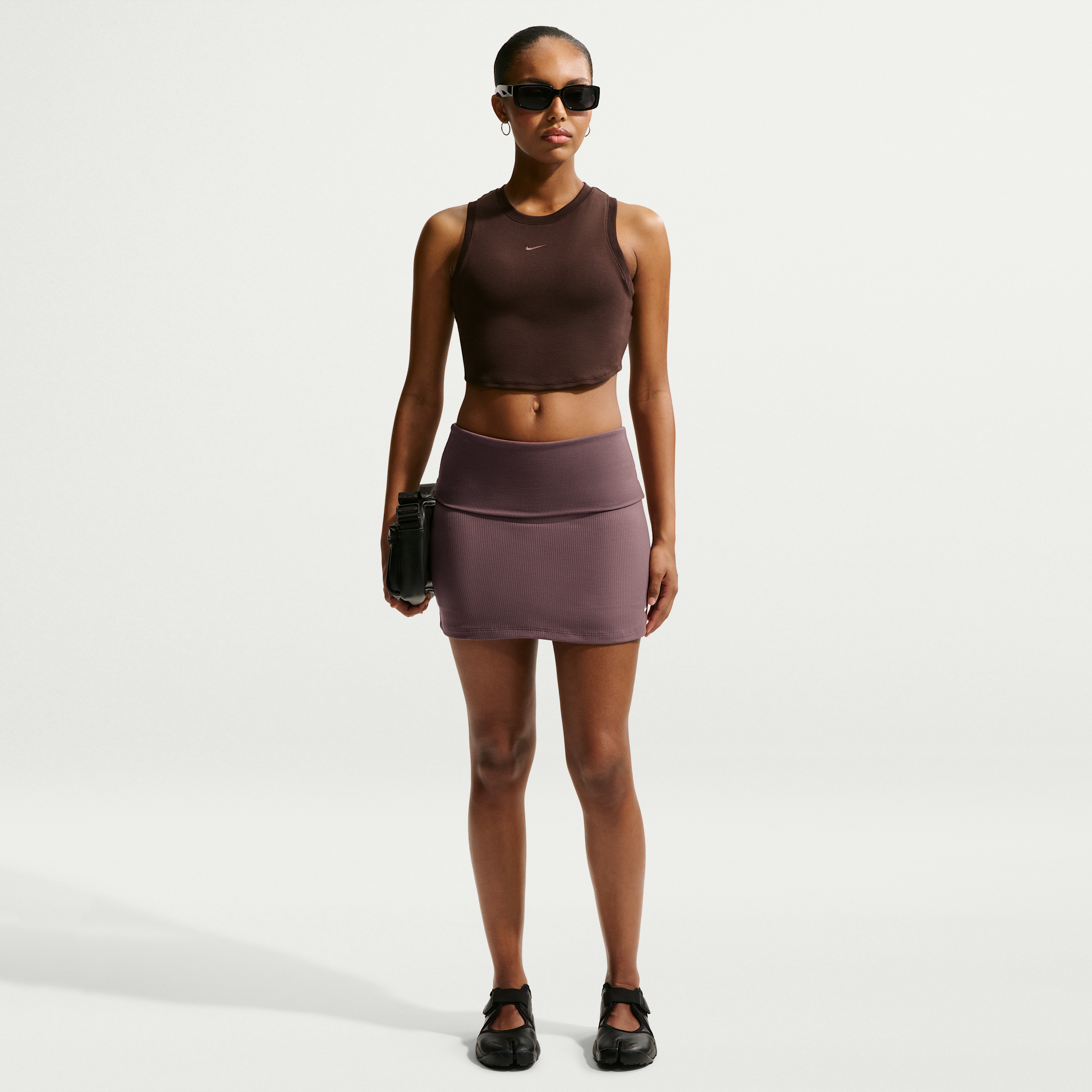 Women's Nike Sportswear Chill Knit Mid-Rise Tight Ribbed Skort in Purple | IF0575-502
