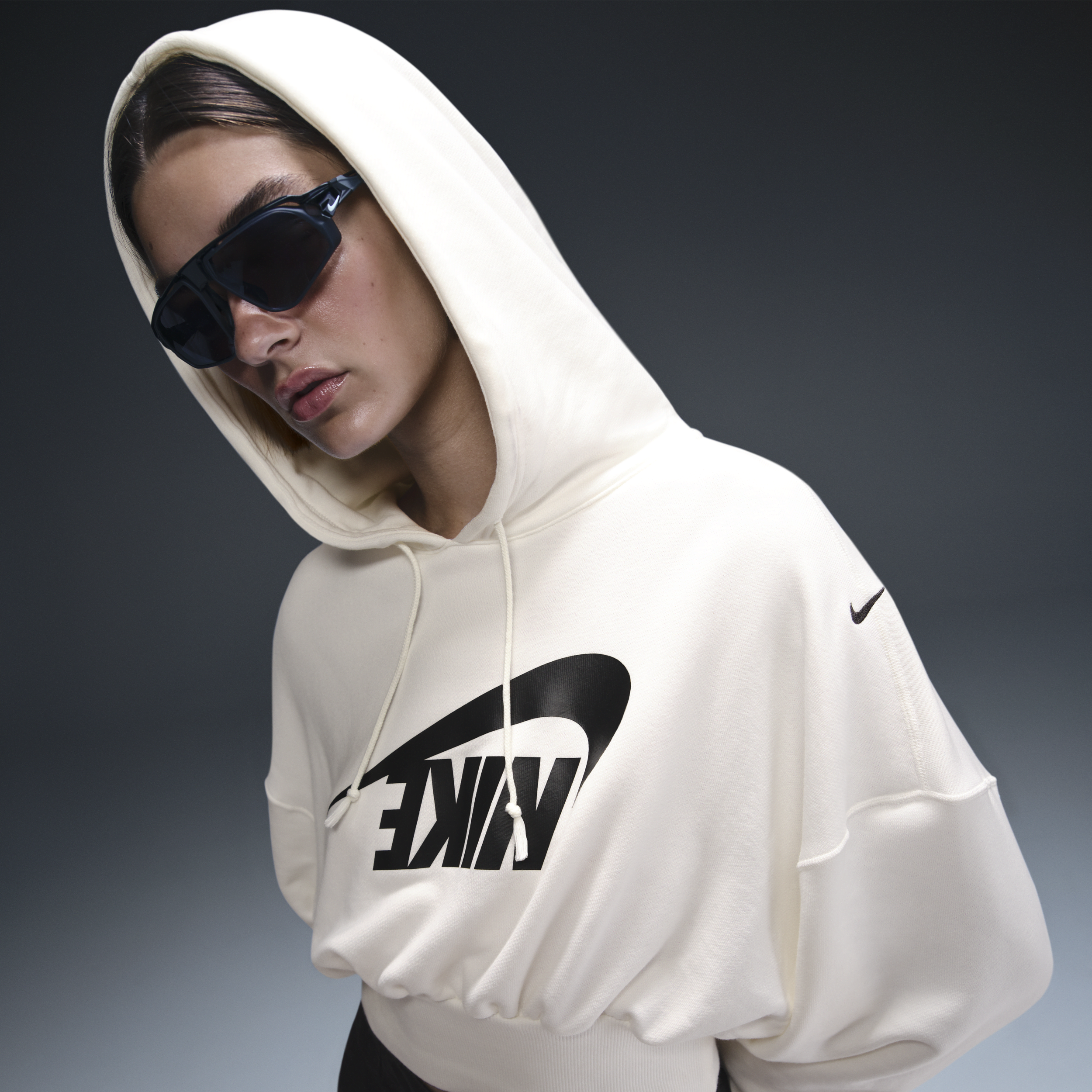 Nike Women's Sportswear Oversized Cropped French Terry Pullover Hoodie In White