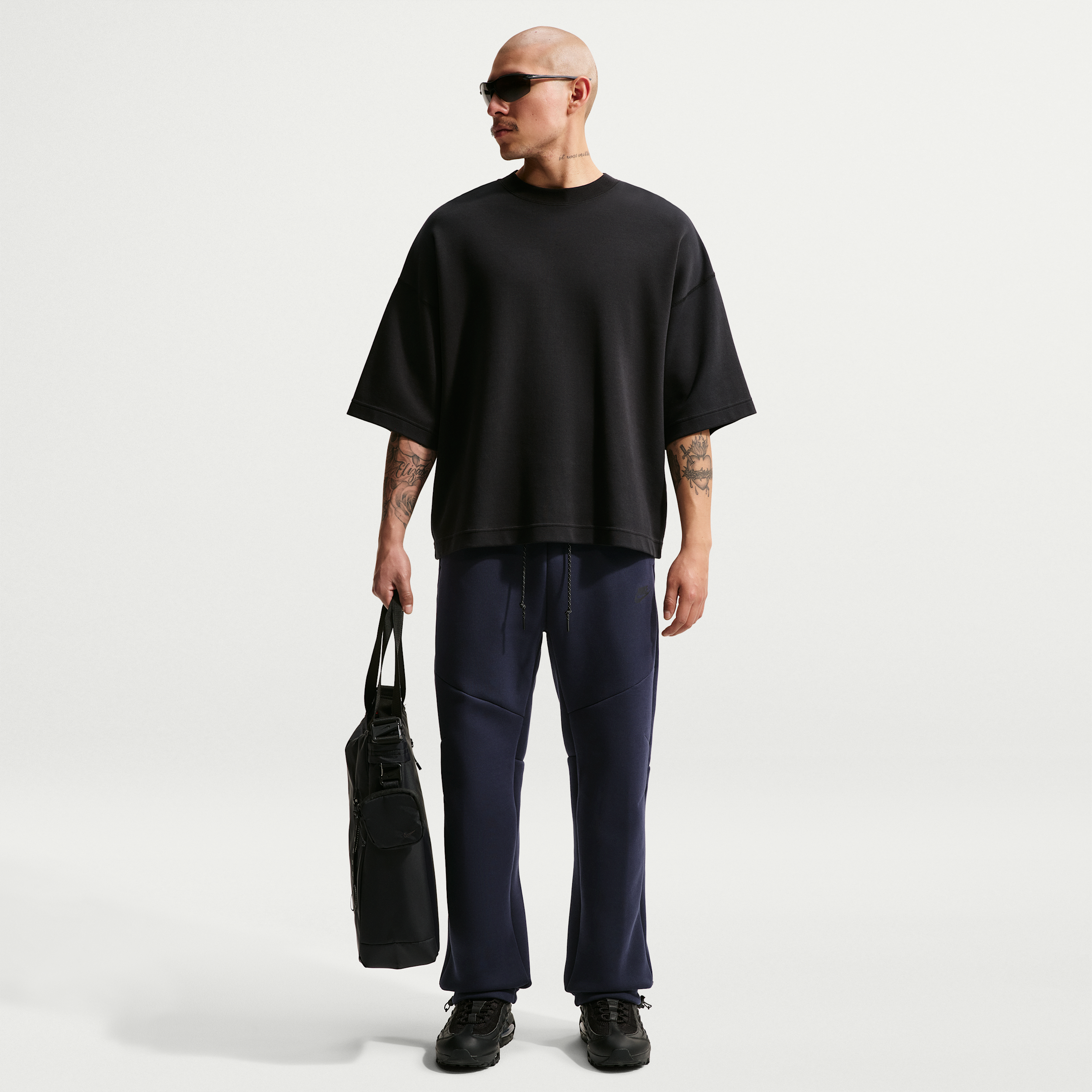 Nike Men's Tech Open-Hem Fleece Pants in Blue | IM0697-451