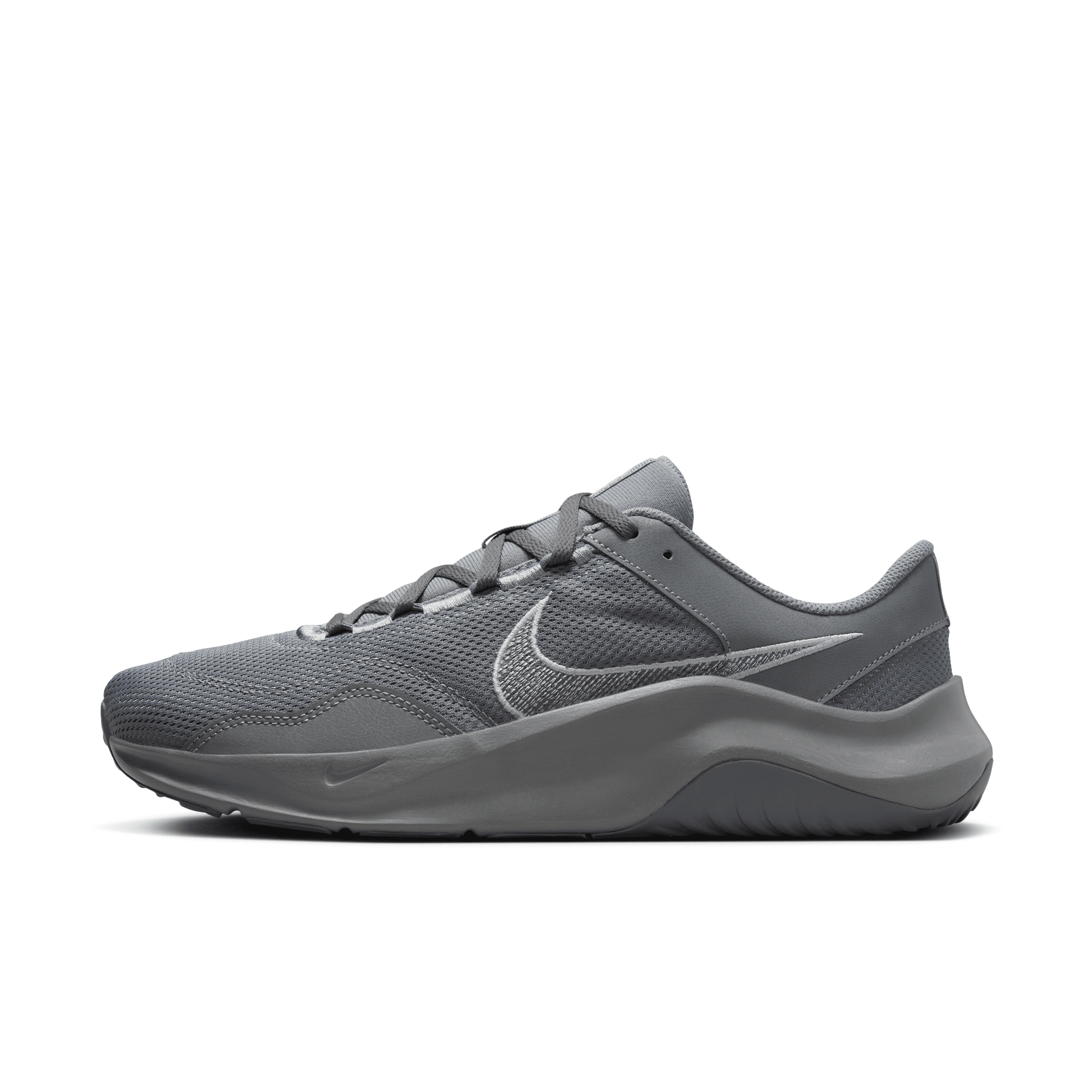 mens nike essential