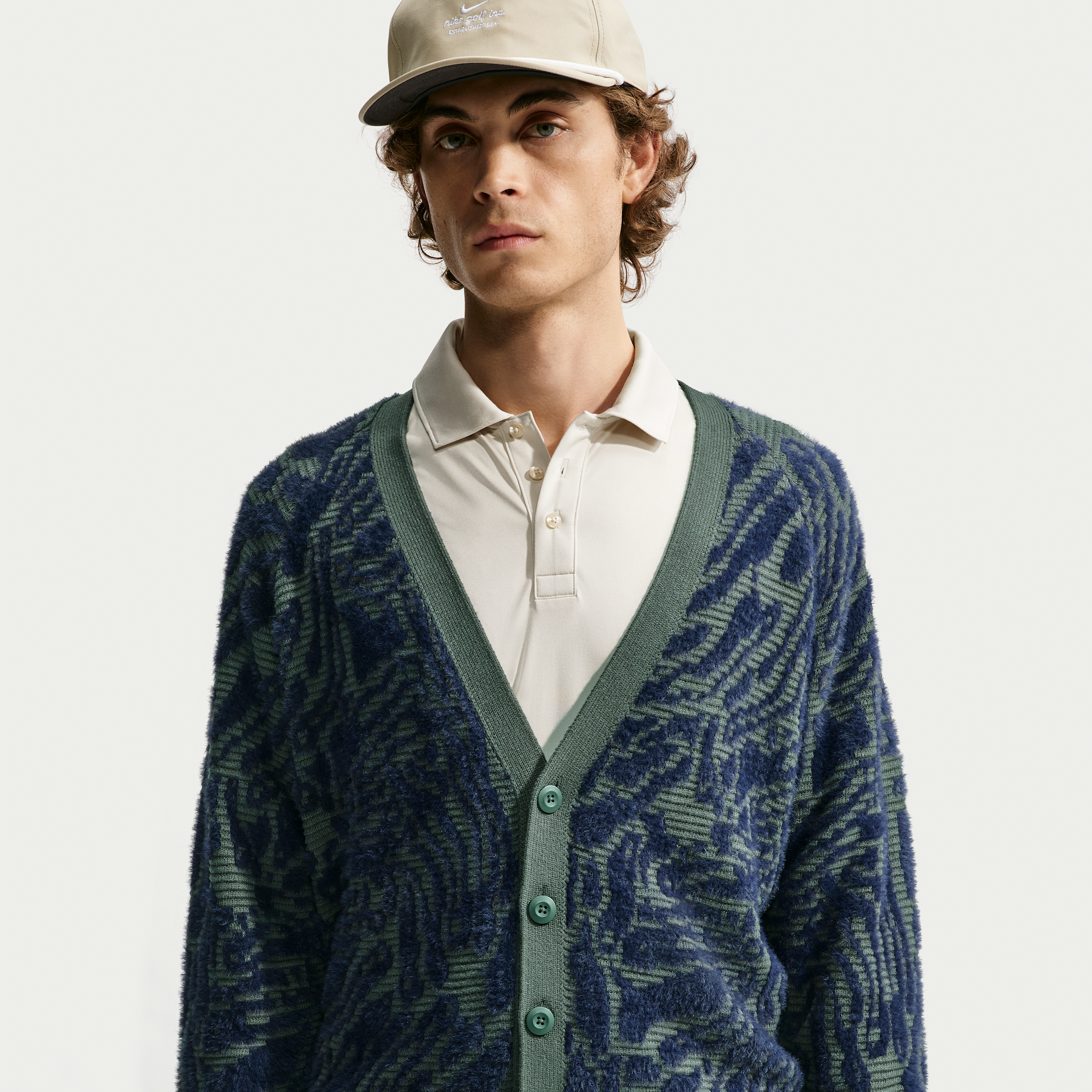 Nike Men's Fairway Fresh Camo Golf Cardigan Sweater, Medium, Camo Green