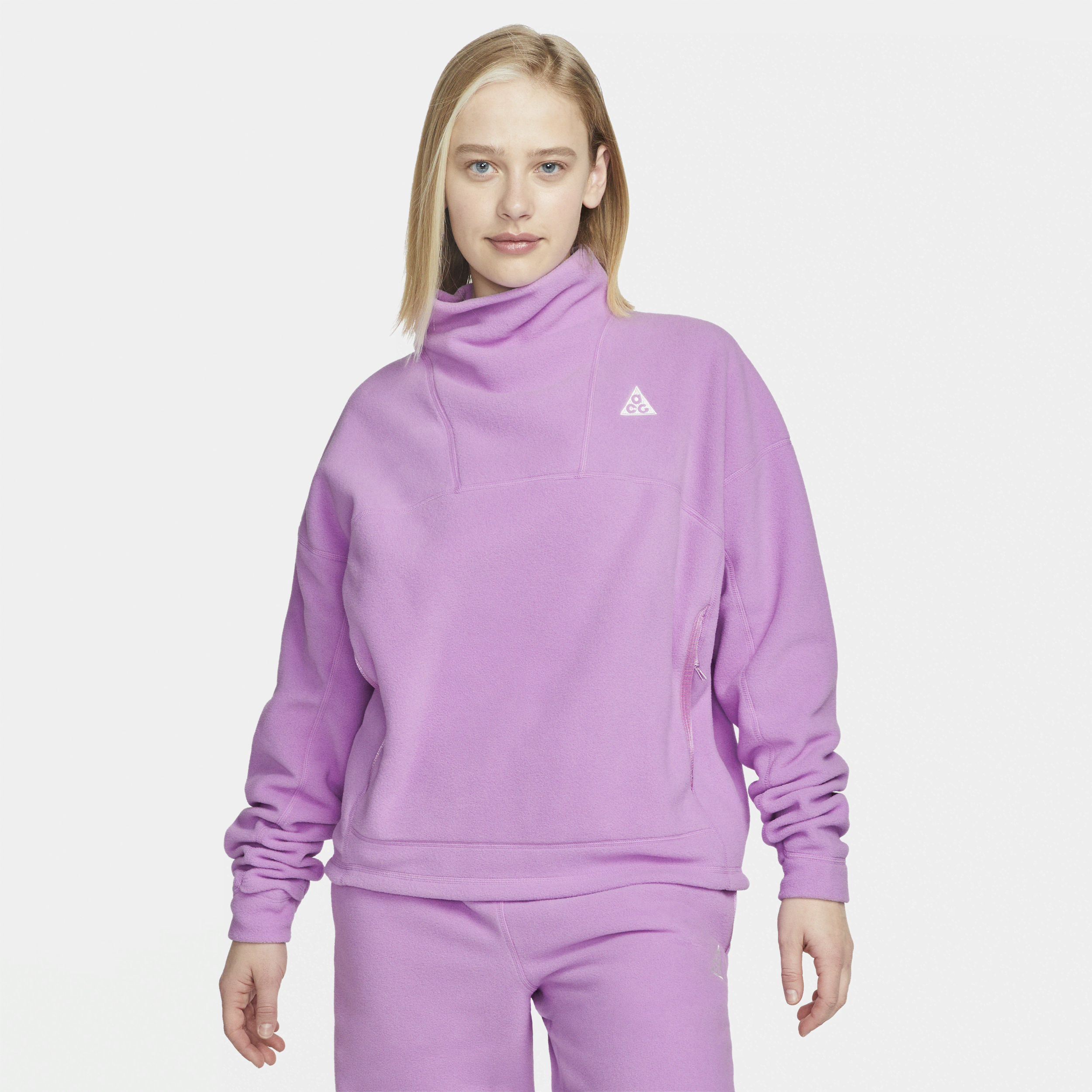 Nike Acg Therma-fit Wolf Tree Pullover In Purple