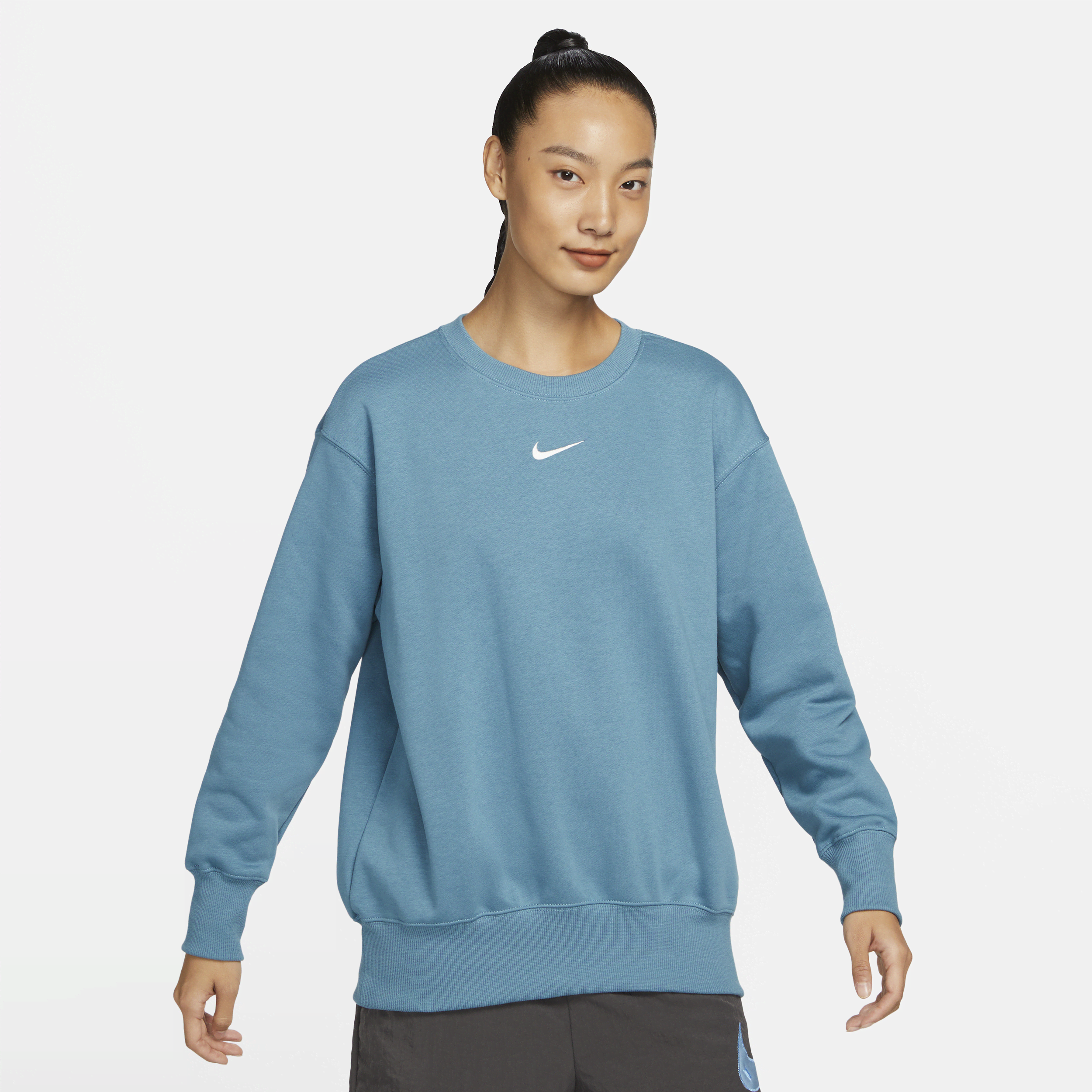 Nike Women's  Sportswear Phoenix Fleece Oversized Crewneck Sweatshirt In Blue
