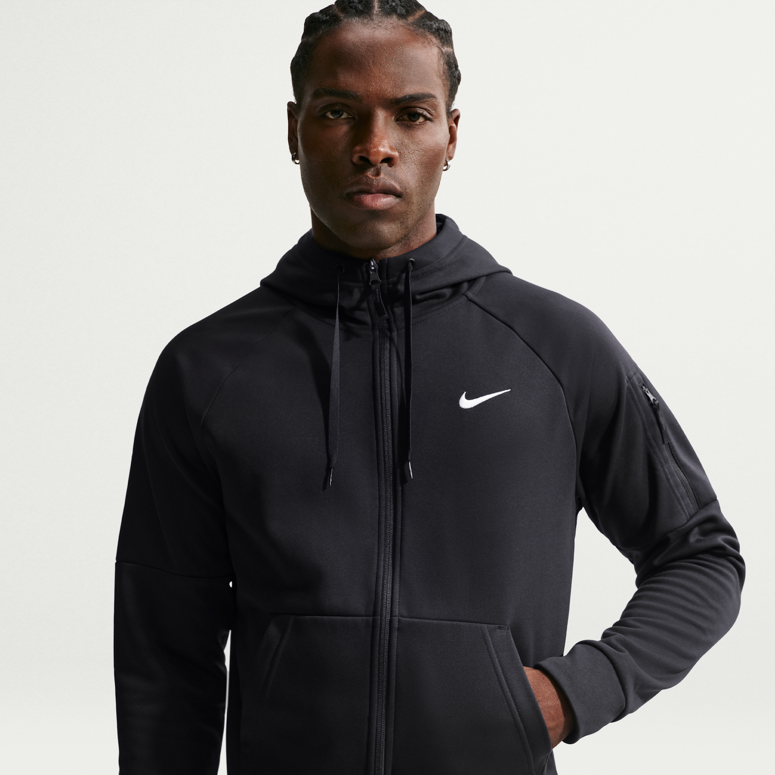 Men's Nike Therma Therma-FIT Full-Zip Fitness Top in Black | DQ4830-010