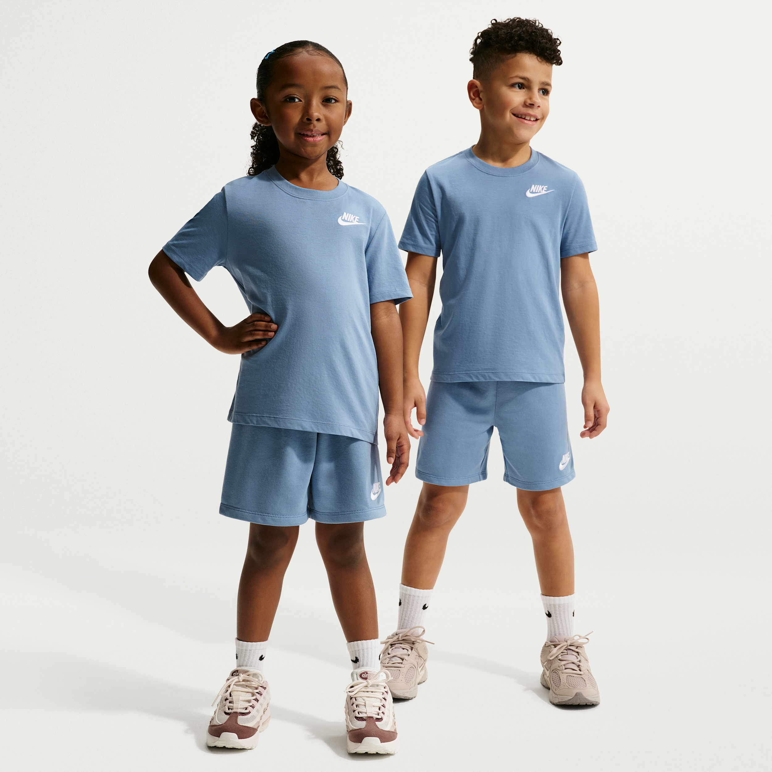 Nike Little Kids' Club 2-Piece Knit Shorts Set in Blue | 86M143-U1T