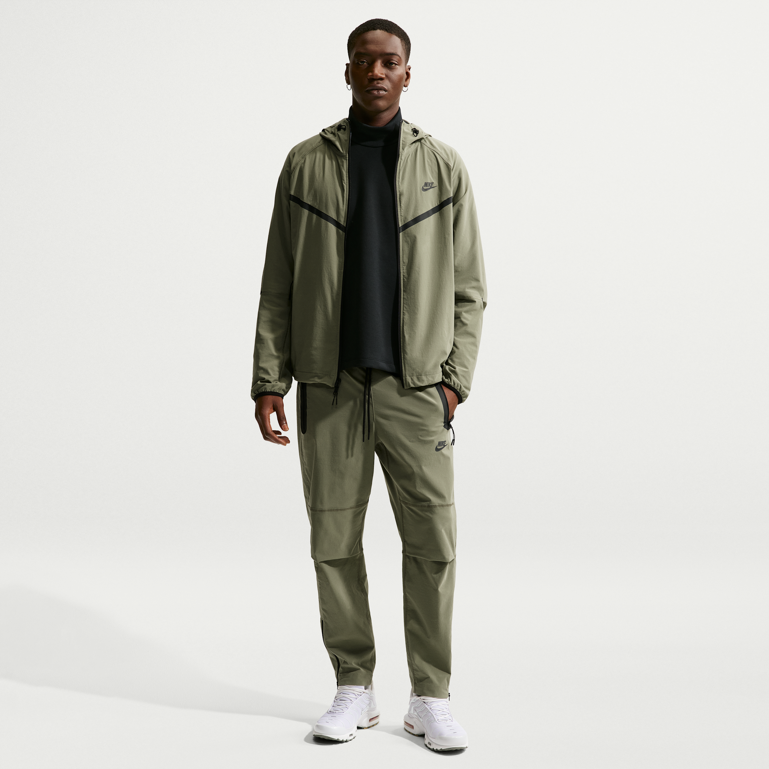 Nike Mens Tech Woven Pants OH - - Silver Sage / Black