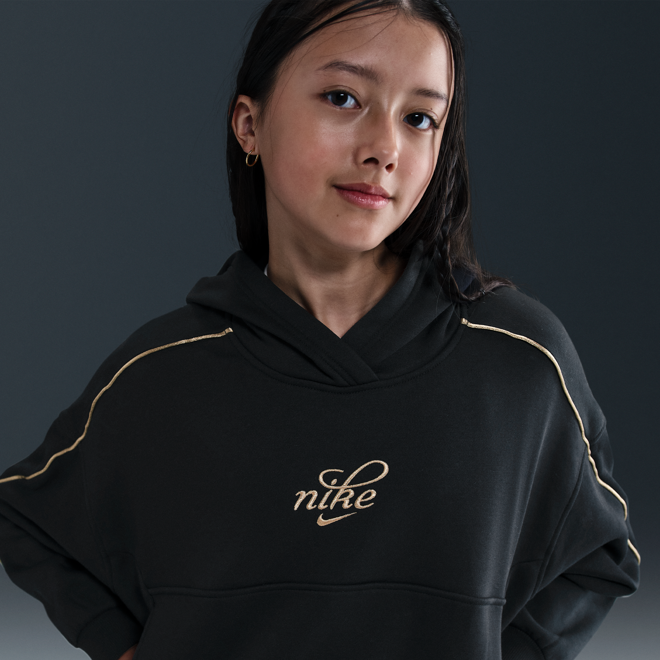 Nike Sportswear Club Fleece Big Kids' (Girls') Boxy Hoodie in Black | HV0422-010