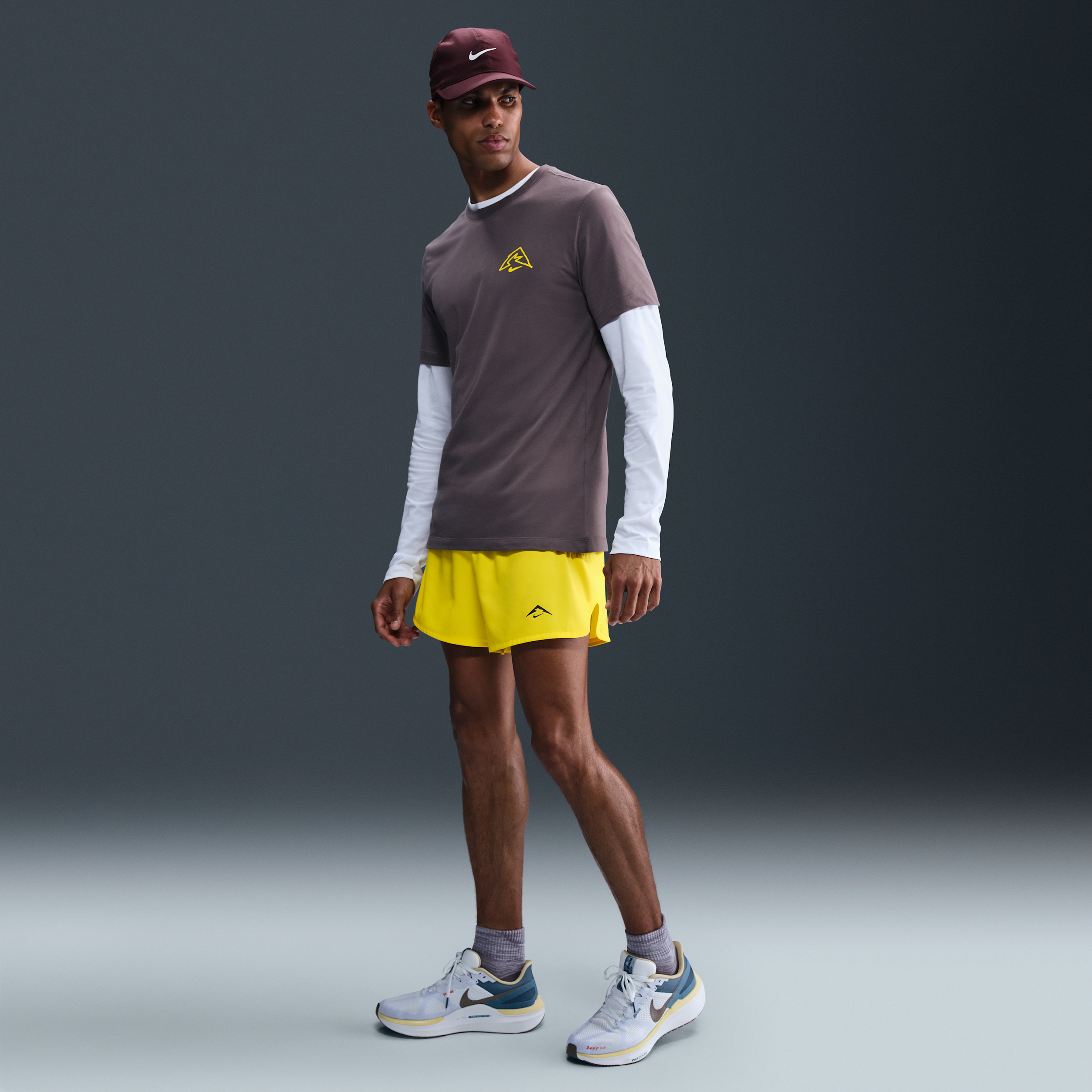 Nike Men's Trail Second Sunrise 5" Dri-fit Adv Brief-lined Running Shorts In Yellow