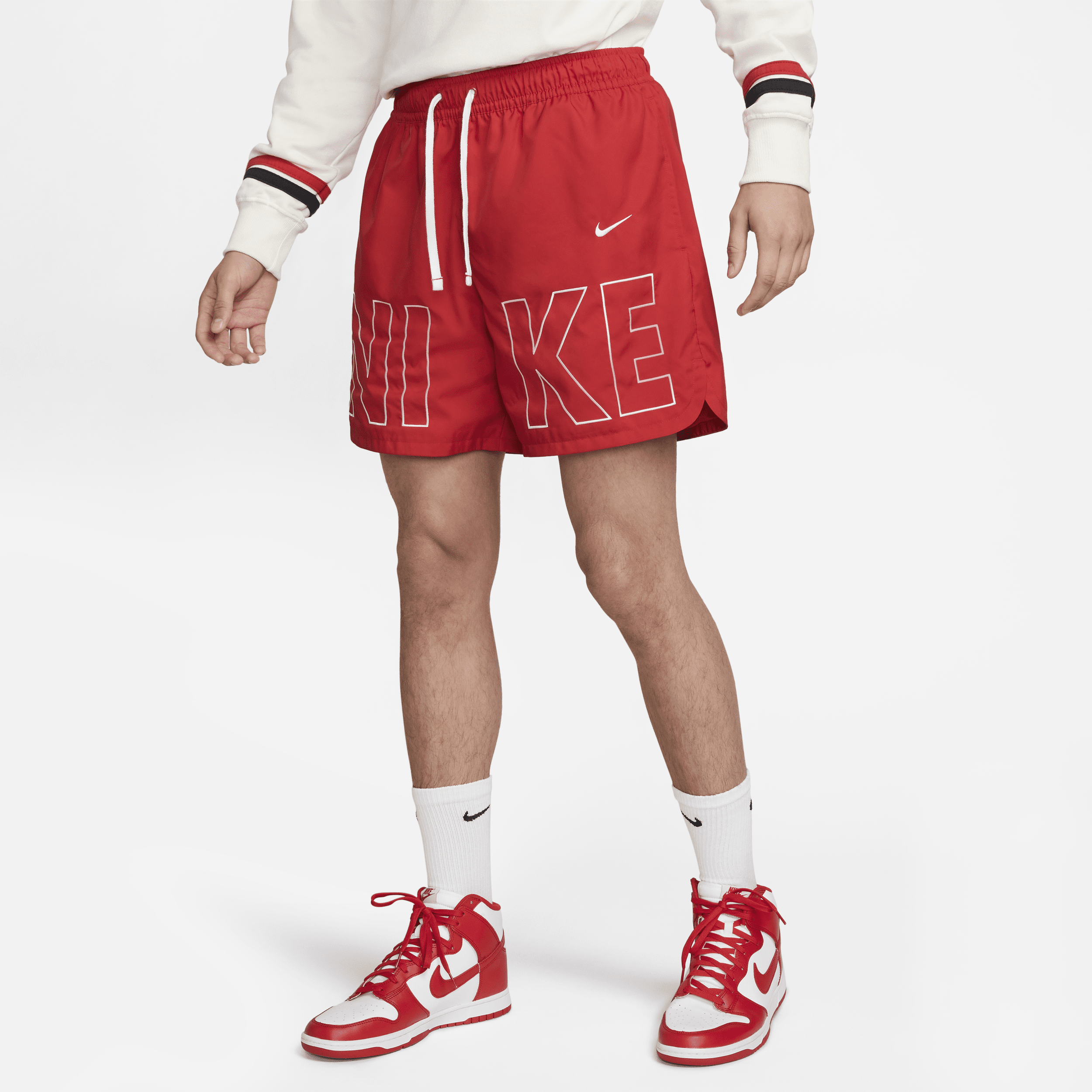 Nike Men's  Sportswear Woven Flow Shorts In Red