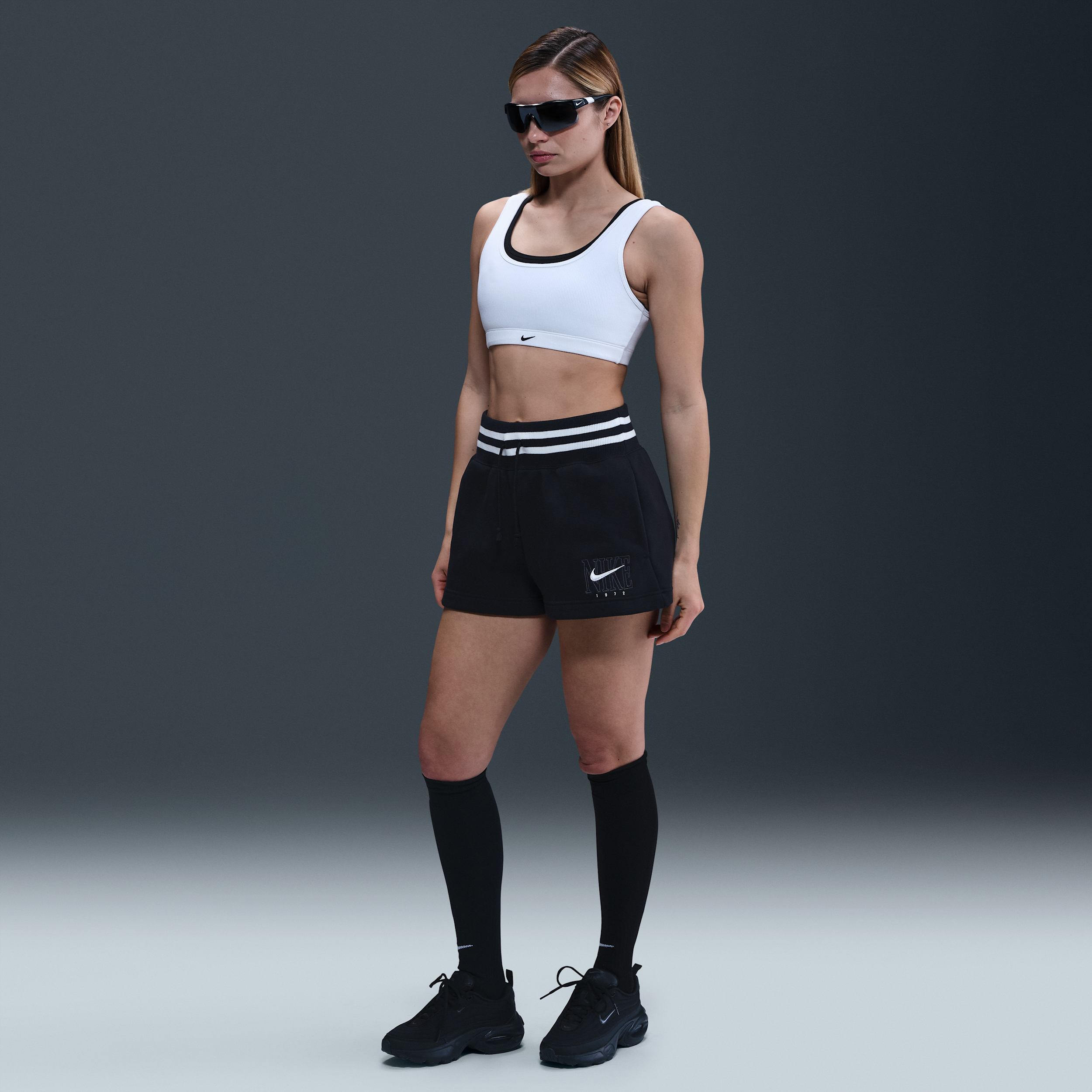 Nike Women's Sportswear Phoenix Fleece High-waisted Loose Graphic Shorts