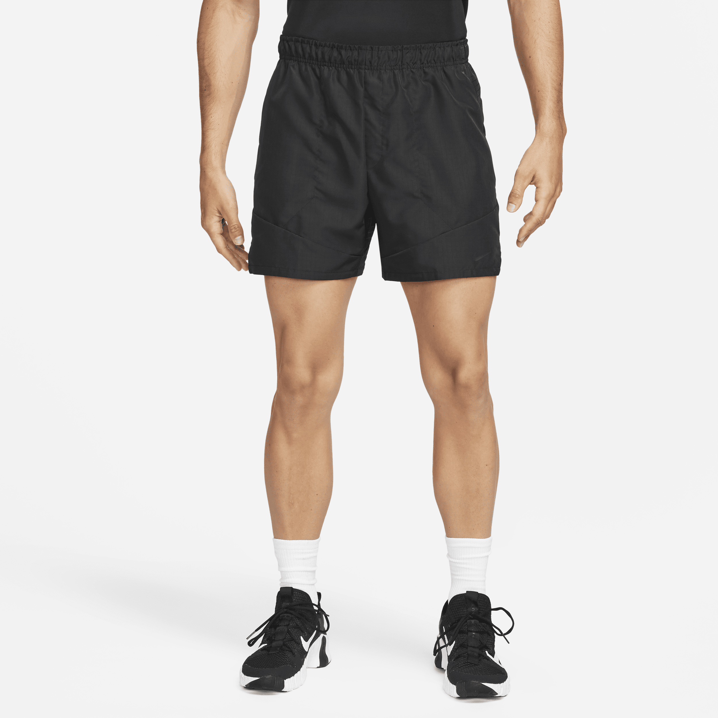 Nike Men's Dri-fit Adv A.p.s. 6" Unlined Versatile Shorts In Black