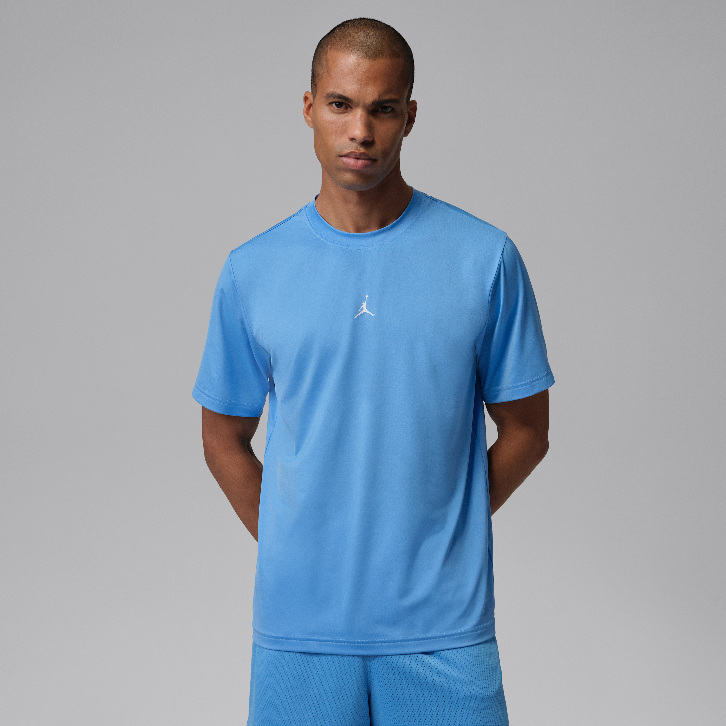 Jordan Men's Sport Essentials Dri-FIT Lightweight T-Shirt, Medium, University Blue