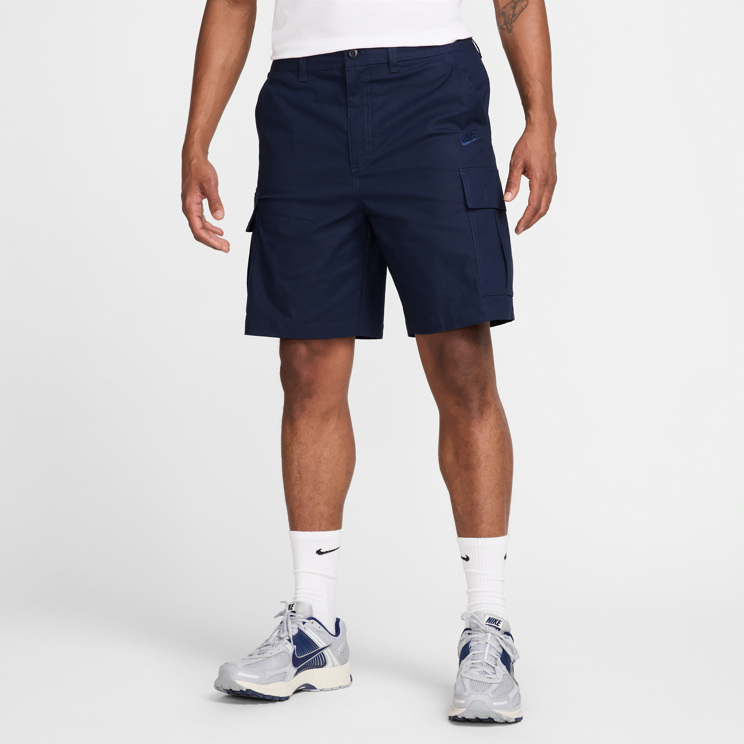 Nike Men's Club Woven Cargo Shorts In Blue