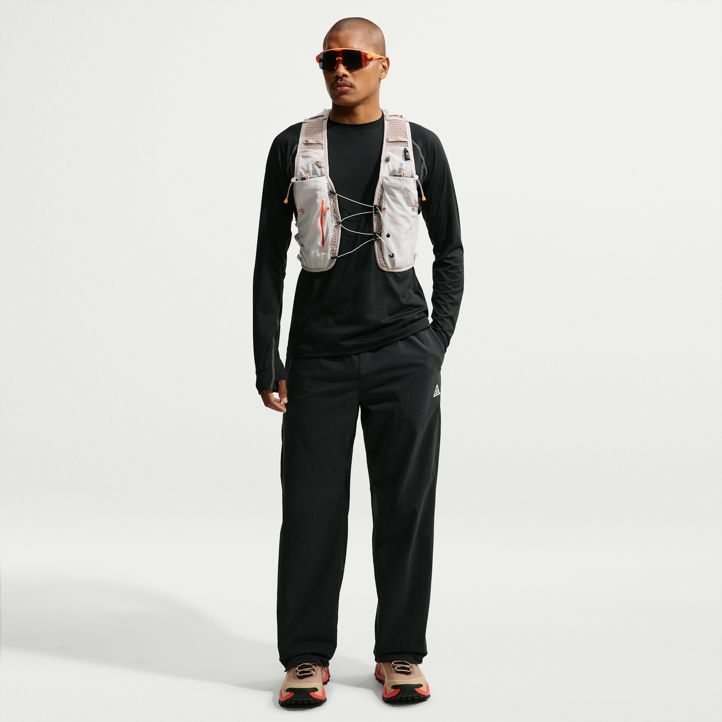 Men's Nike ACG High Stakes Hiking Pants in Black | IR2248-010