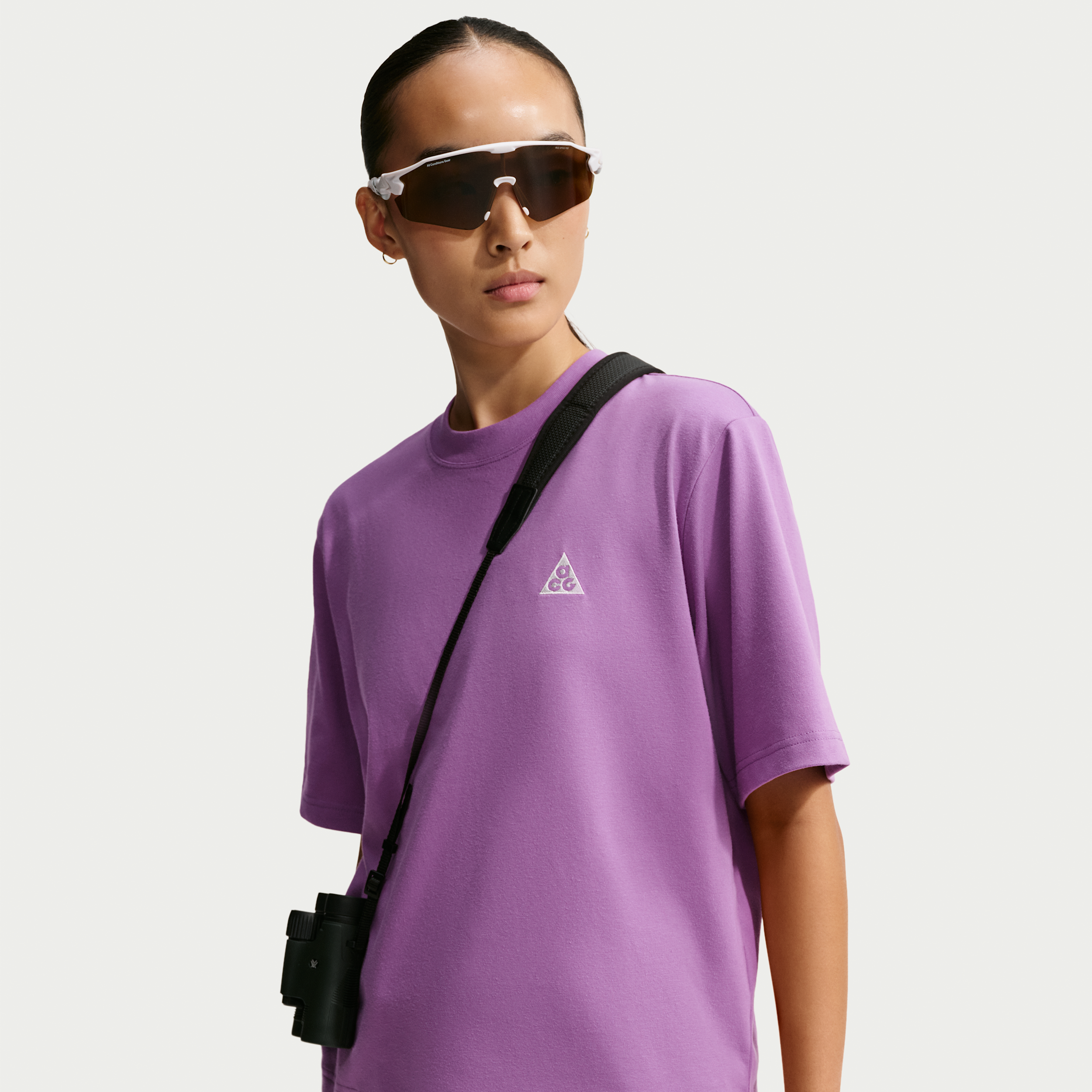 Women's Nike ACG Short-Sleeve T-Shirt in Purple | DJ3646-544