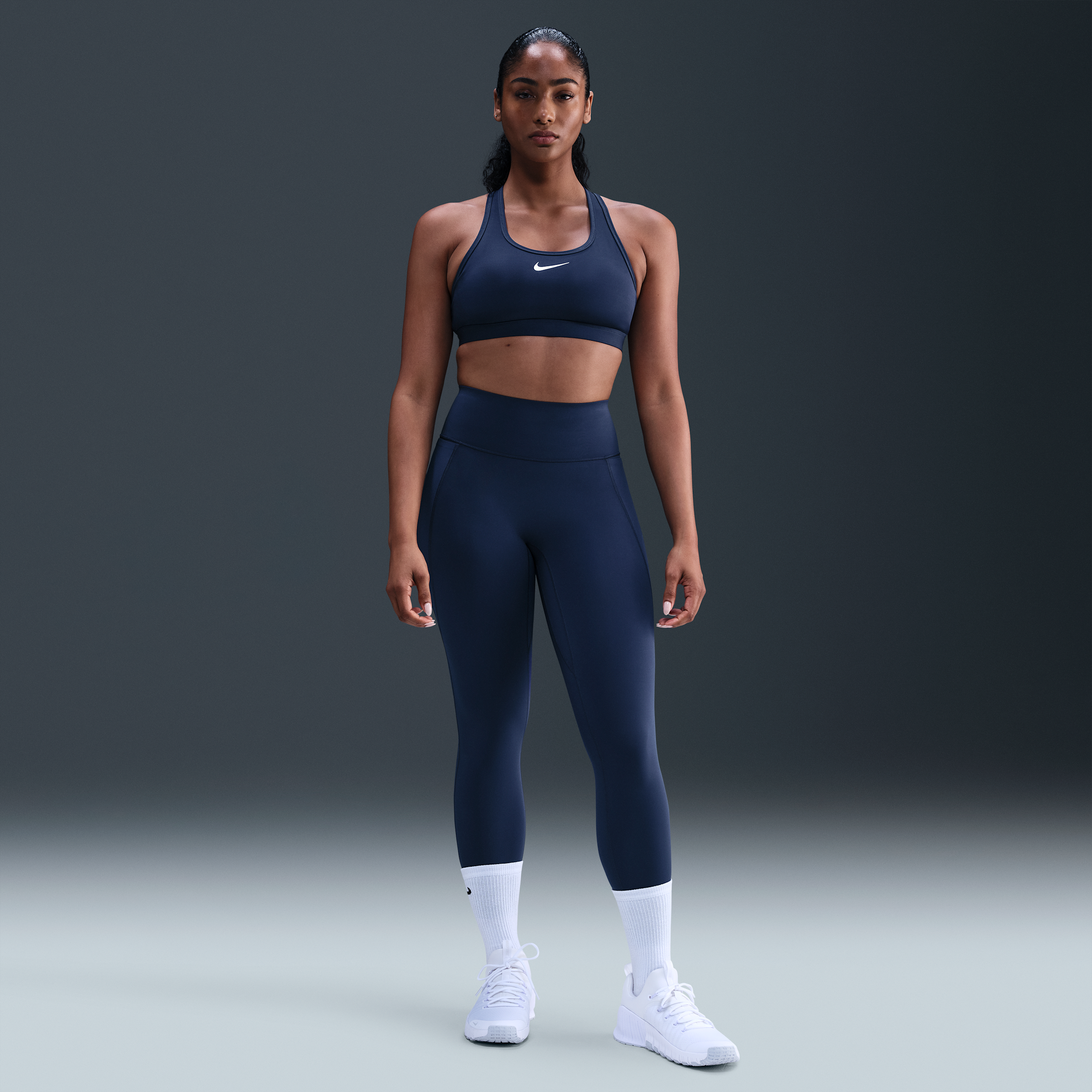 Nike Women's Universa Medium-Support High-Waisted 7/8 Leggings with Pockets in Blue | HQ6813-410