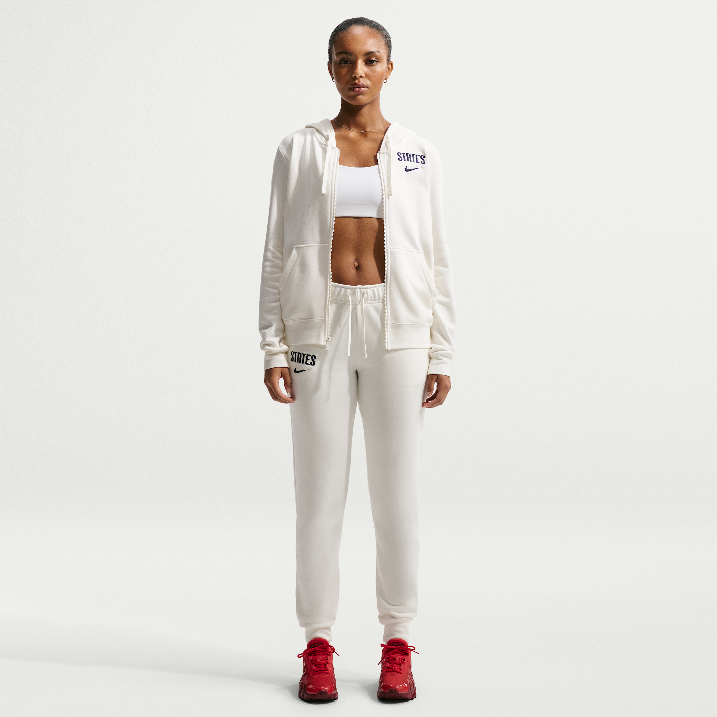USMNT Club Fleece Nike Women's Soccer Mid-Rise Pants in White | IH1910-133