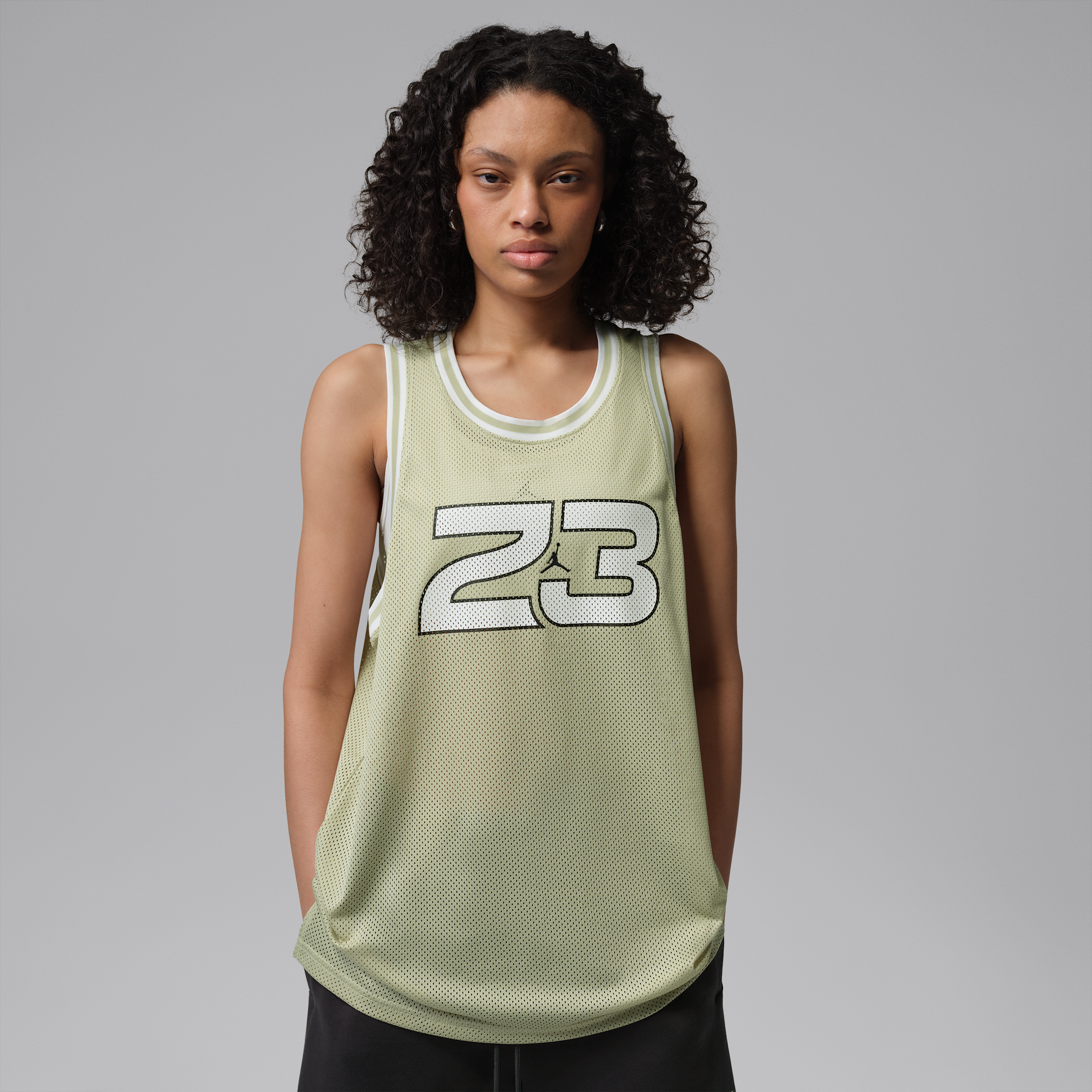 Jordan Women's Brooklyn Jersey in Olive Aura/Black Size: Small