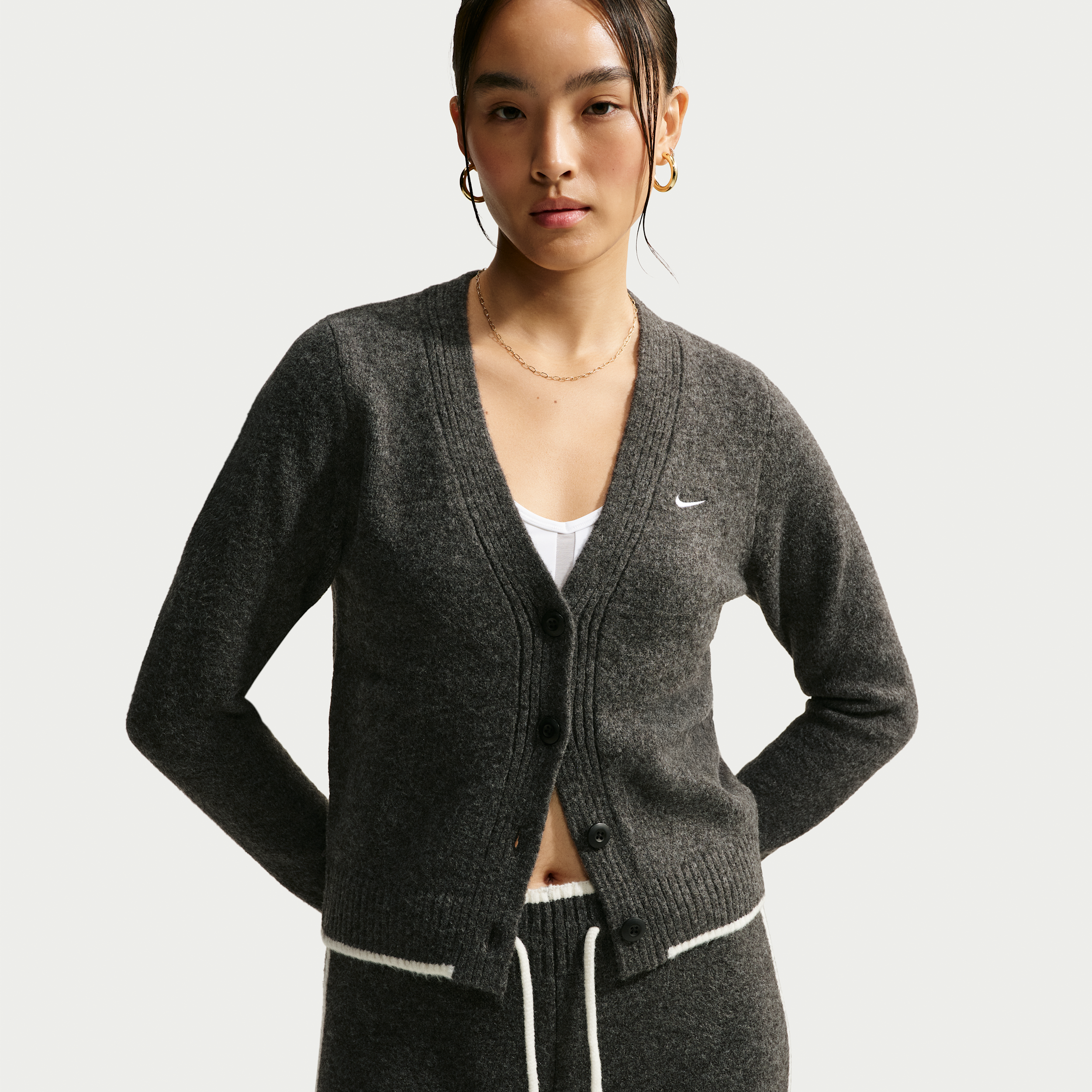 Women's Nike Sportswear Chill Knit Slim Cardigan in Black | IM5513-032