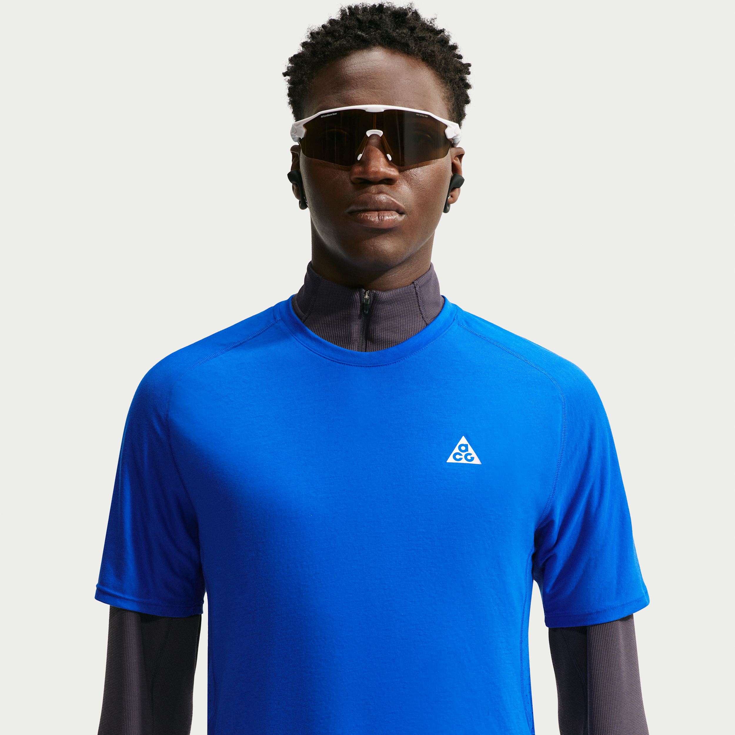 Men's Nike ACG Solar Chase Dri-FIT ADV Trail Running Top in Blue | IO9677-405