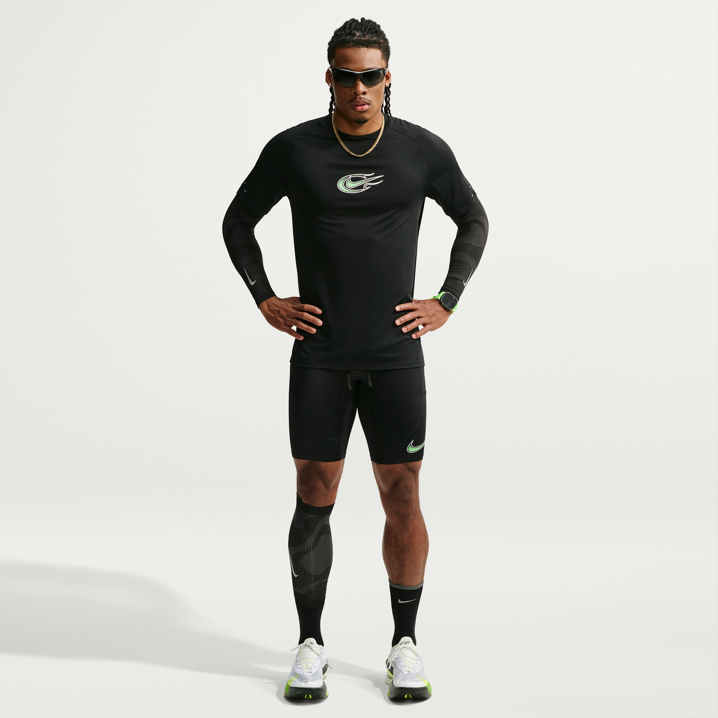 Nike Men's Stride Dri-FIT 1/2-Length Running Tights in Black | IO1423-010