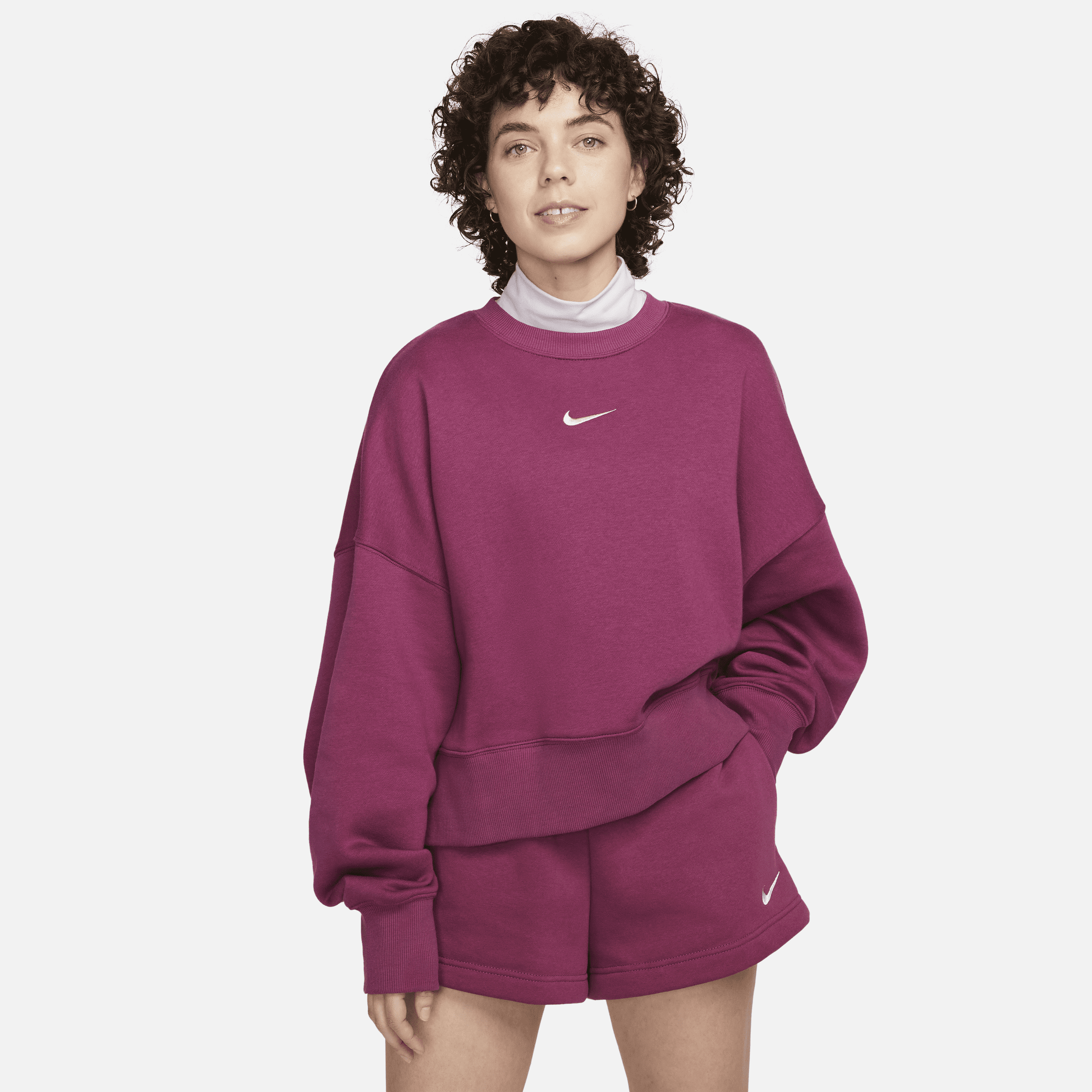 Nike Women's  Sportswear Phoenix Fleece Over-oversized Crew-neck Sweatshirt In Red