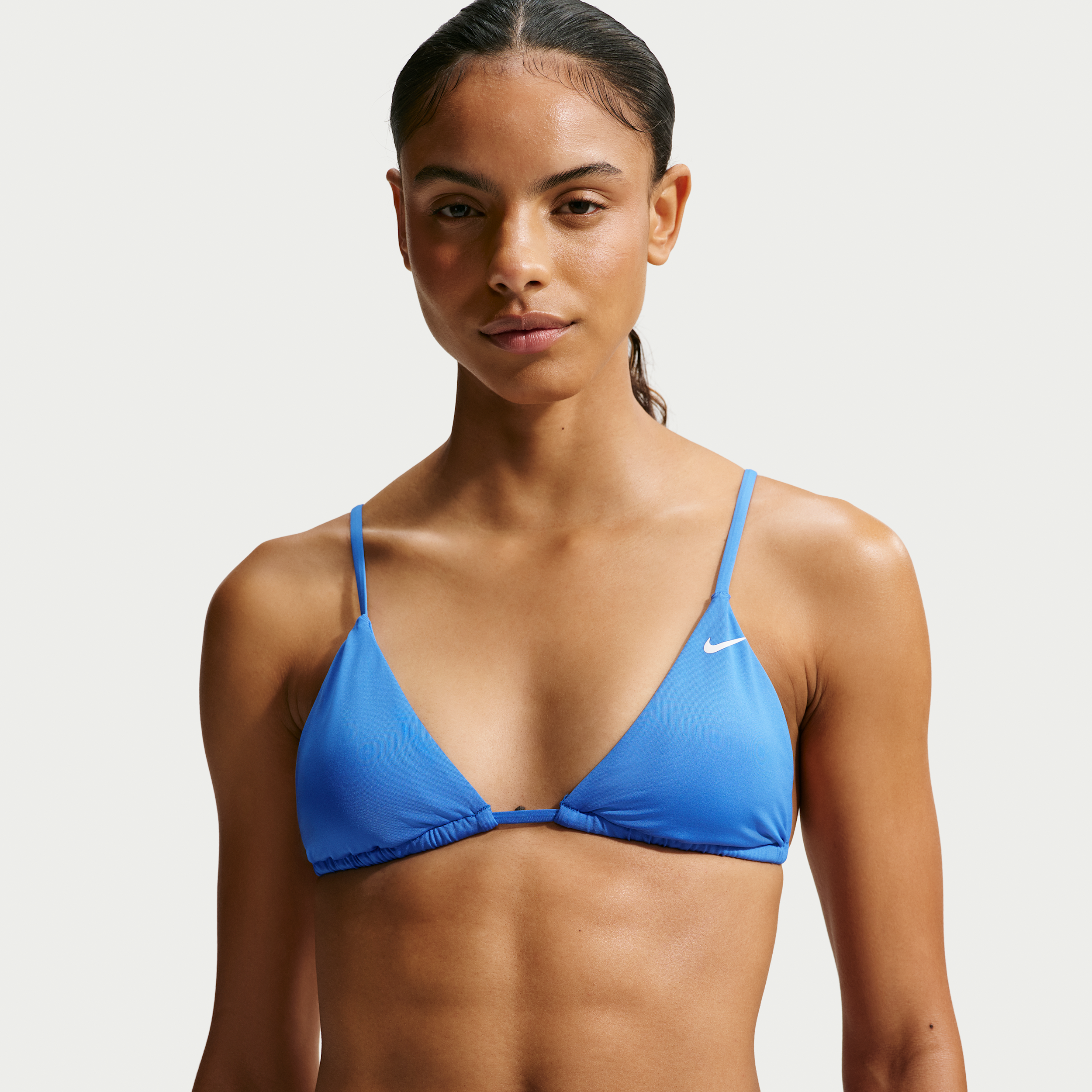 Nike Women's Swim Effortless Essential Triangle Bikini Top in Blue | NESSF239-434