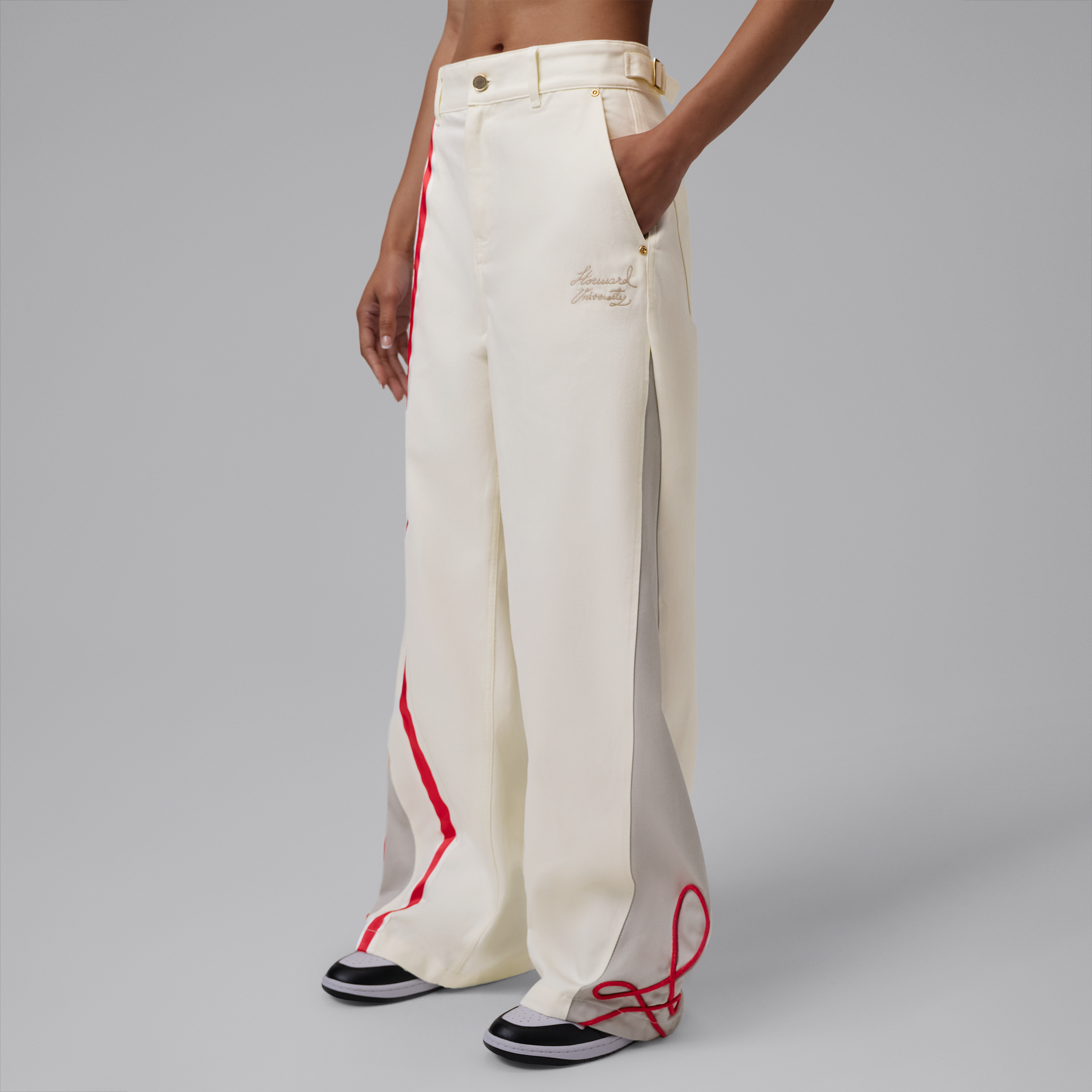 Women's Jordan Flight x Howard University Barrel Pants in White | IR0222-133