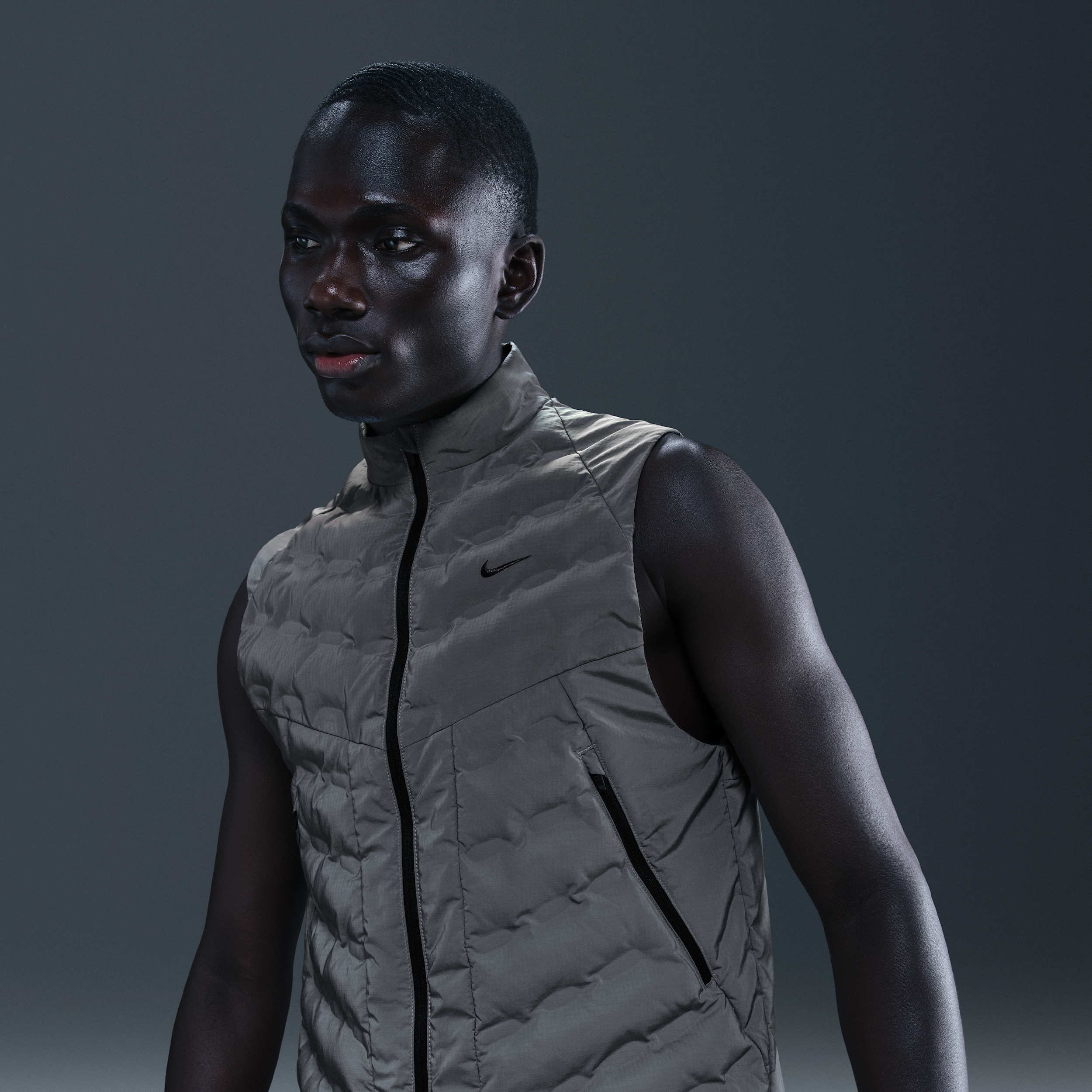 Nike Men's Therma-fit Adv Reflective Running Vest In Gray