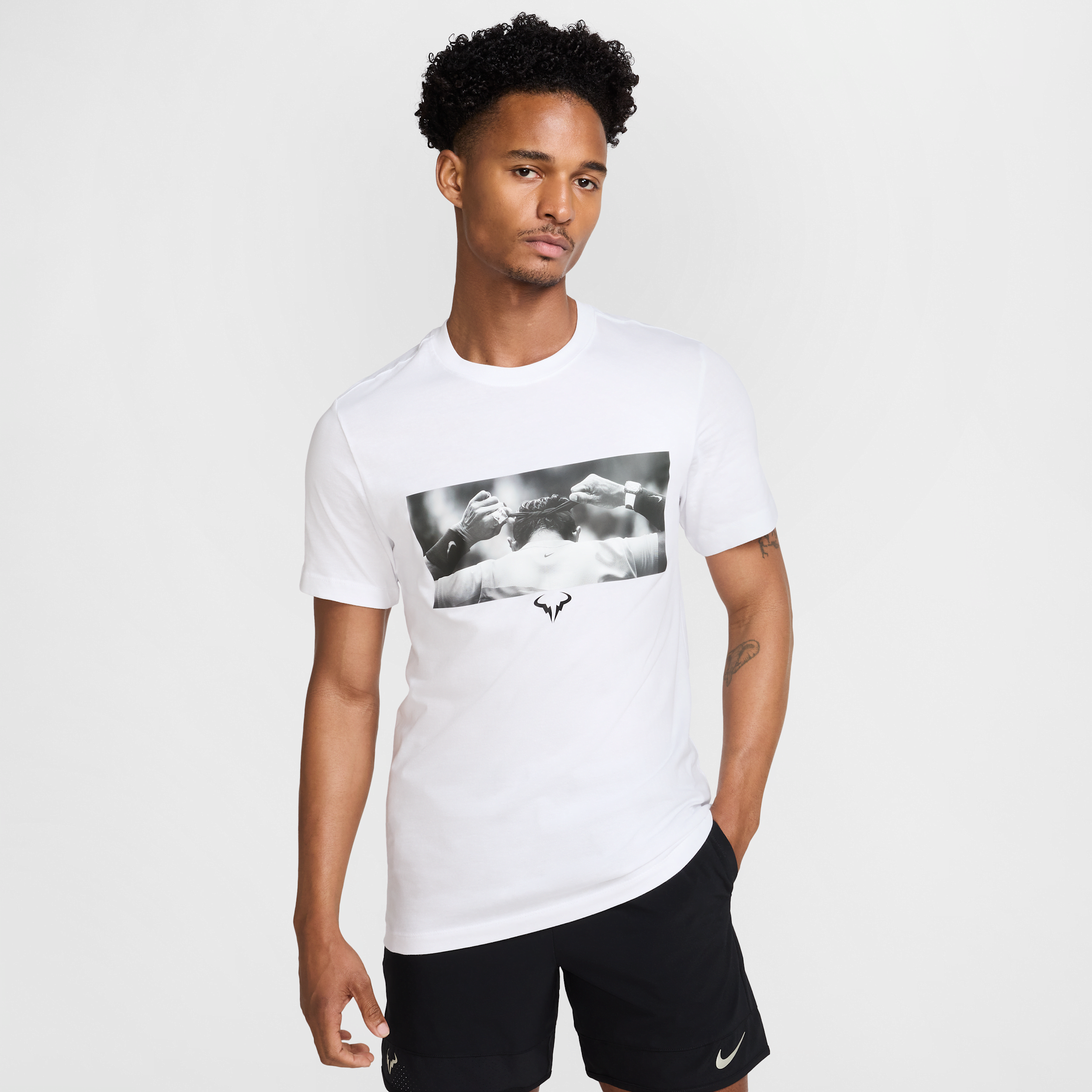 NIKE RAFAEL NADAL  MEN'S TENNIS T-SHIRT