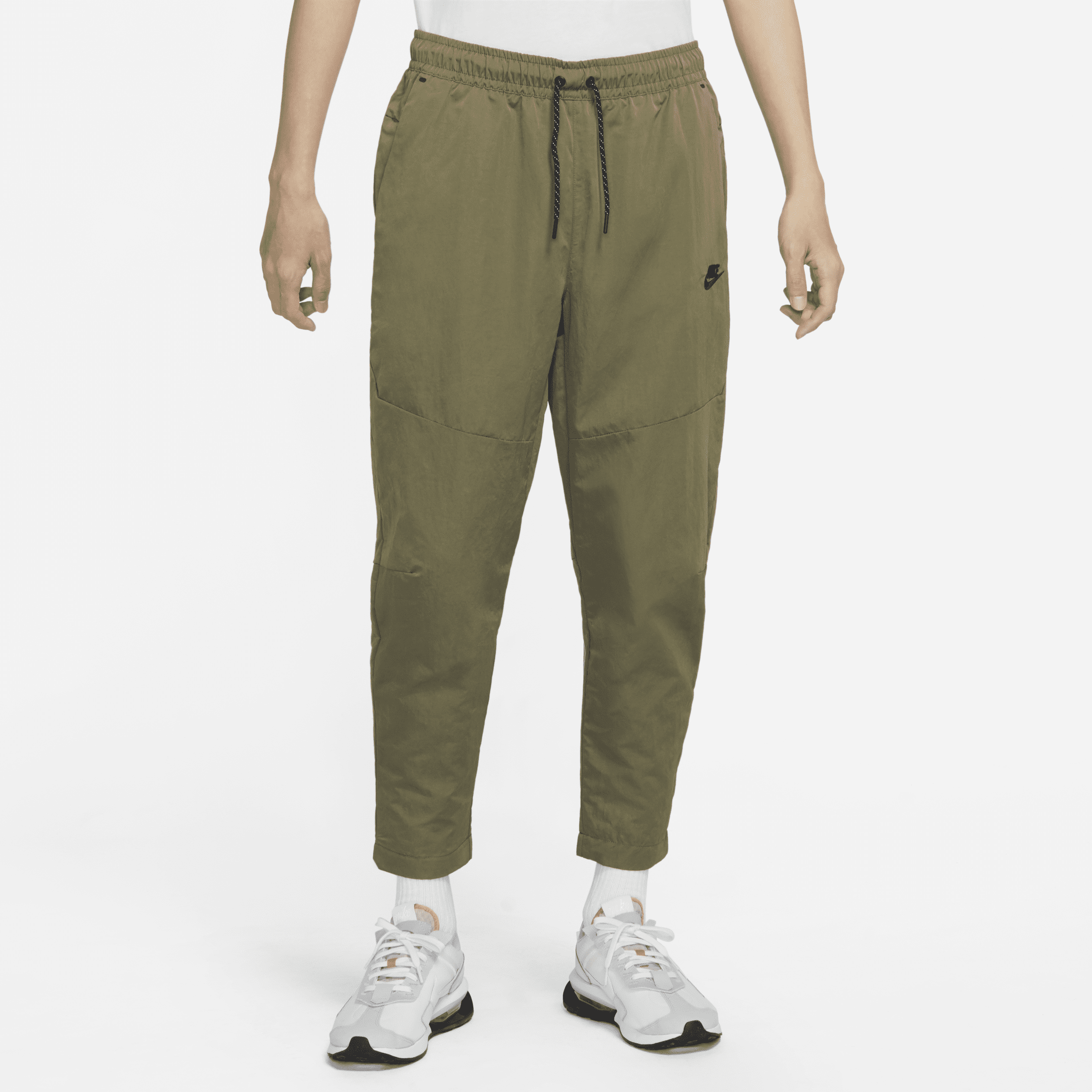 Shop Nike Men's  Sportswear Tech Essentials Lined Commuter Pants In Green