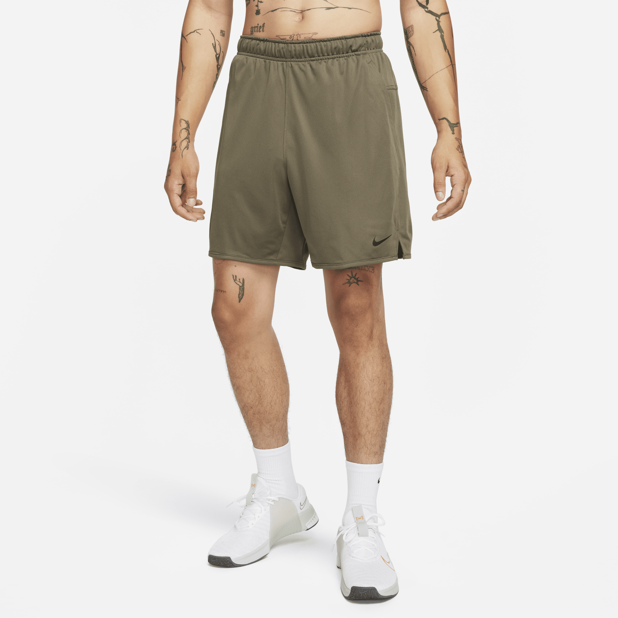 Nike Men's Totality Dri-fit 7" Unlined Versatile Shorts In Green