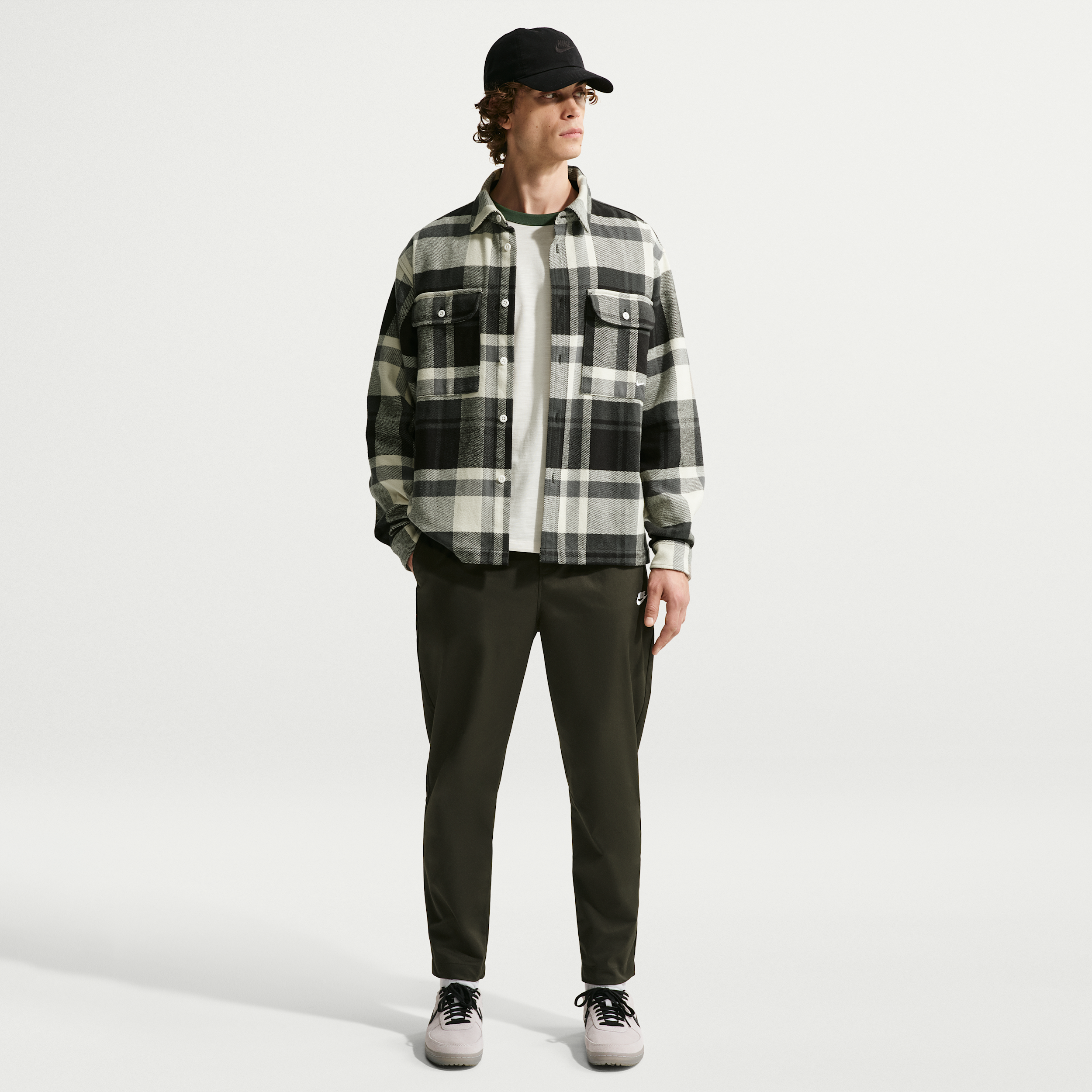 Nike Men's Club Woven Tapered Pants in Green | HJ1997-356