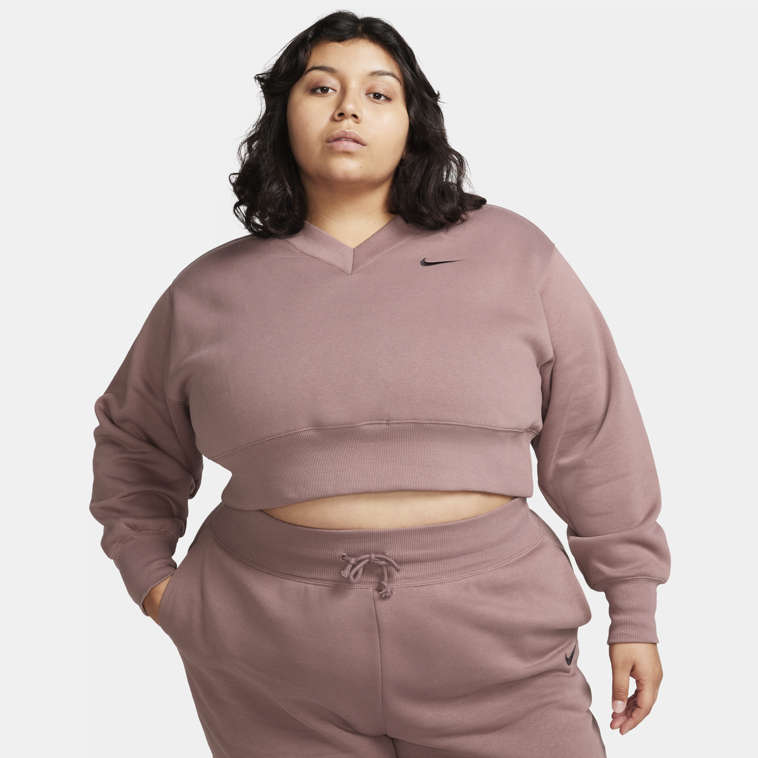 Nike Women's  Sportswear Phoenix Fleece Oversized Cropped V-neck Top (plus Size) In Purple