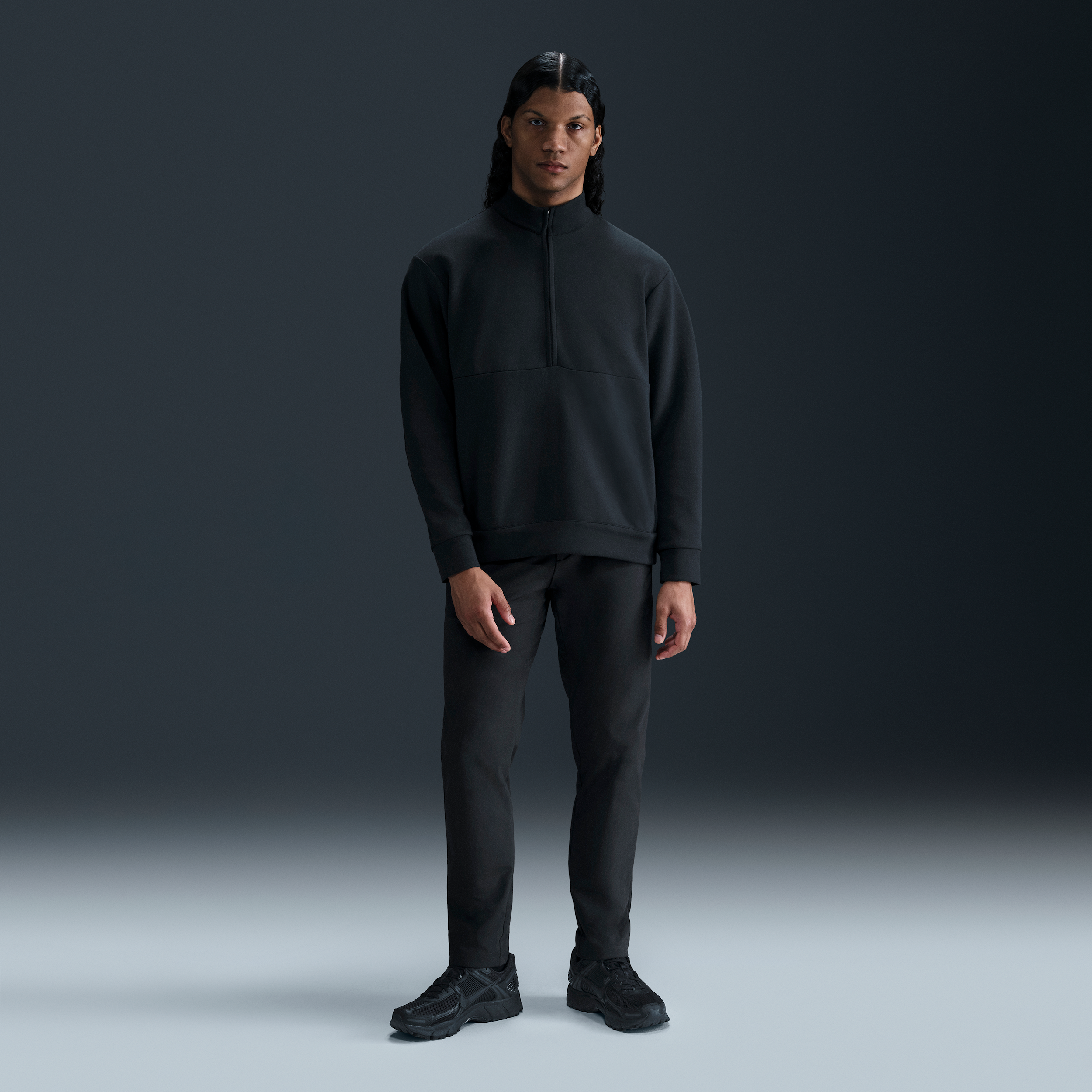 Nike Men's 24.7 PerfectStretch Dri-FIT Slim Chino Pants in Black | HQ6918-010