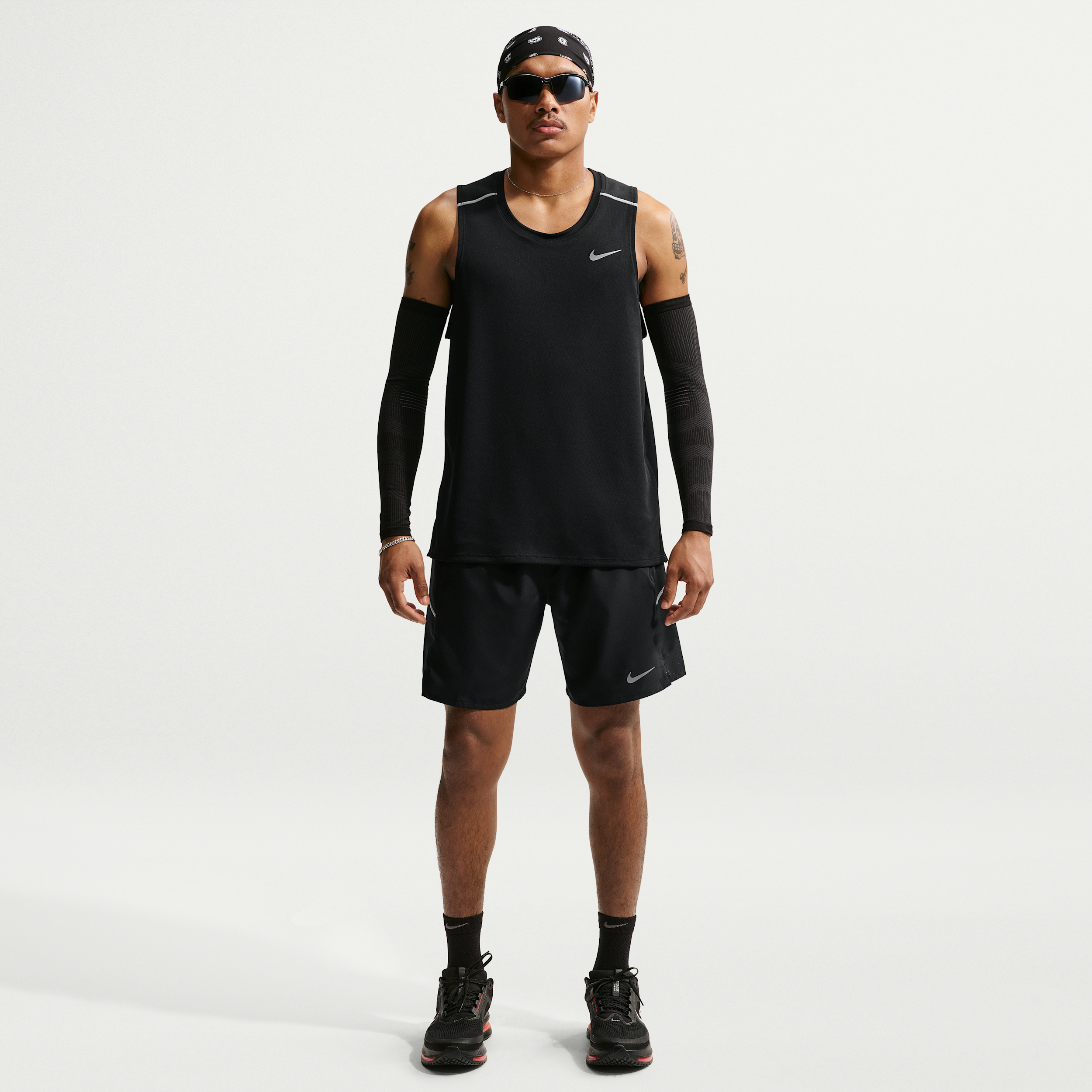 Nike Men's Miler Dri-FIT 7" Brief-Lined Running Shorts in Black | IF2070-010