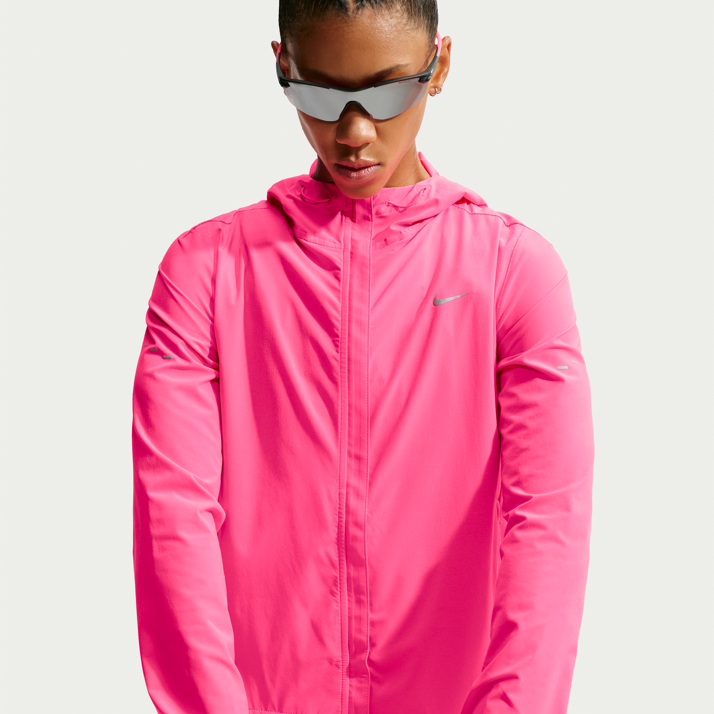 Nike Women's Swift Repel Packable Running Jacket in Pink | HQ0650-645