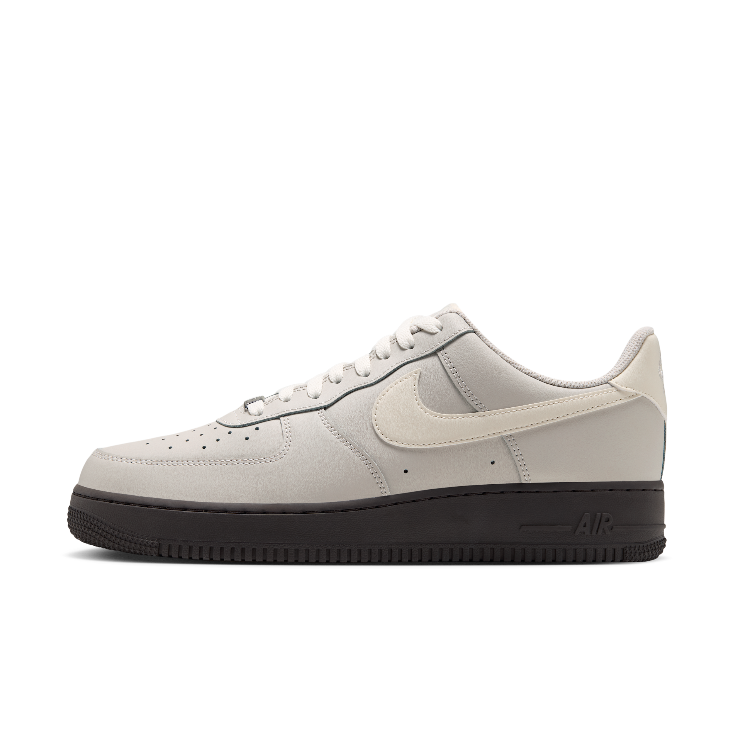 Nike Men's Air Force 1 '07 Shoes in Grey | FJ4146-007