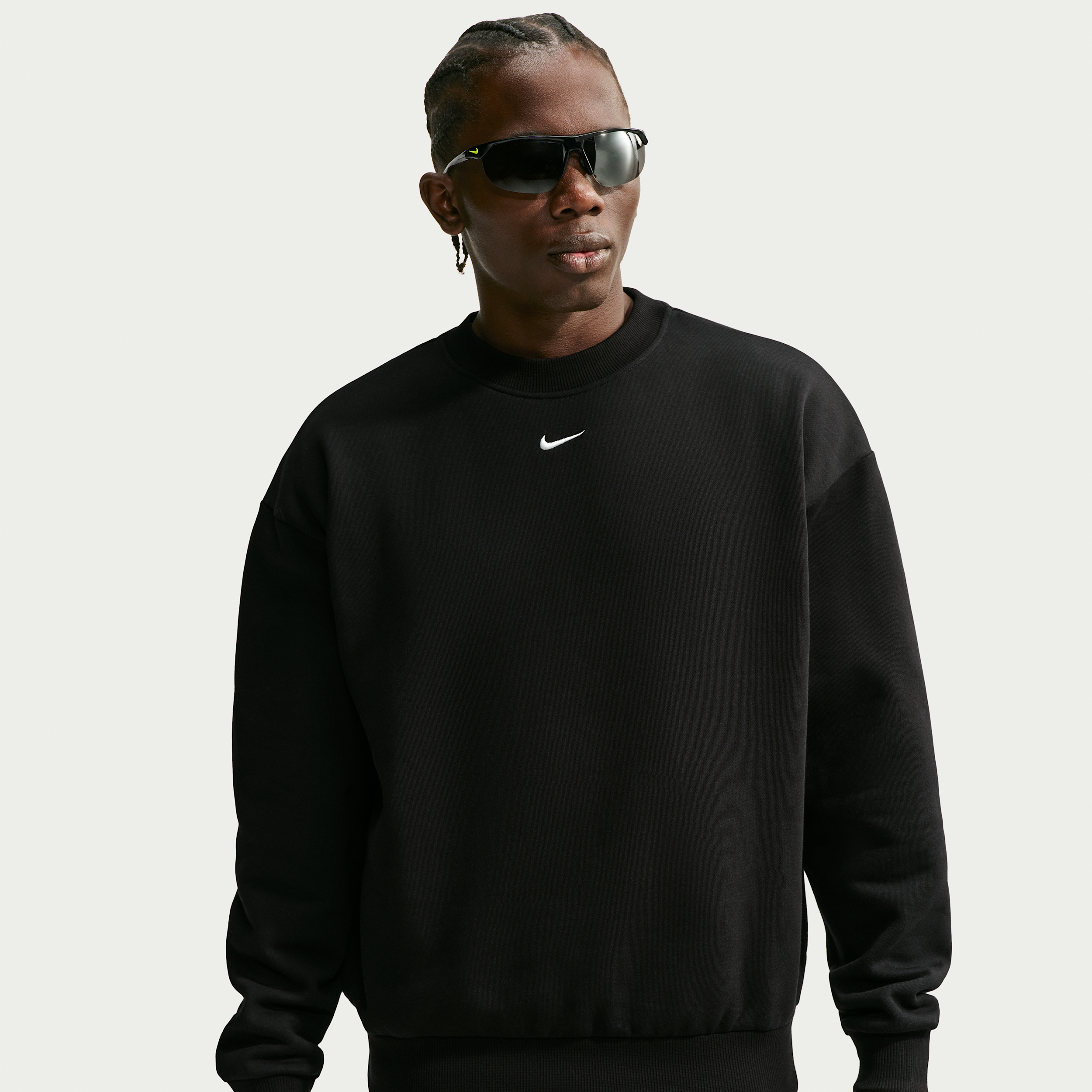 Nike Men's Solo Fleece Crew-Neck Sweatshirt in Black | IX1936-001