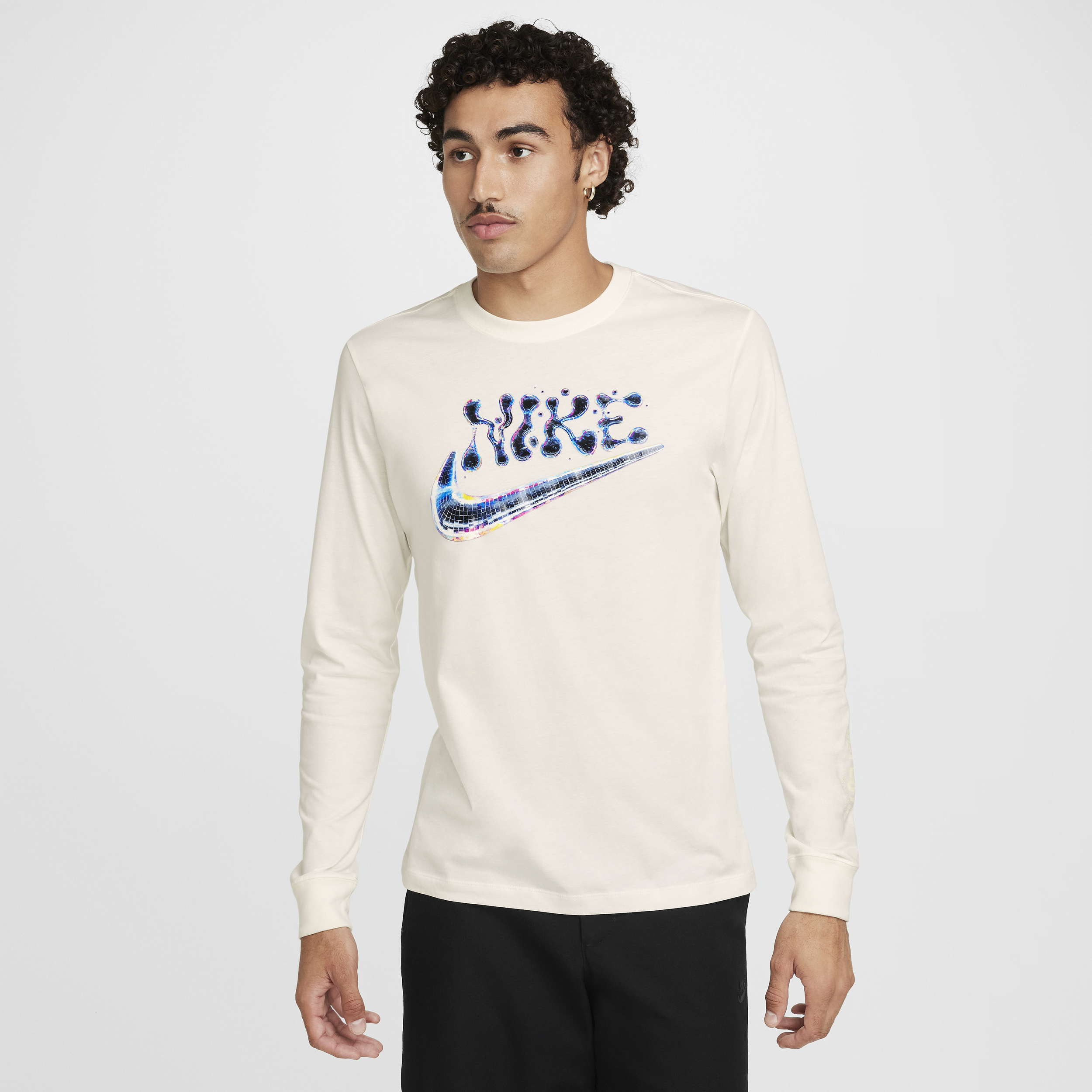 Nike Men's Sportswear Club Long-sleeve T-shirt In White