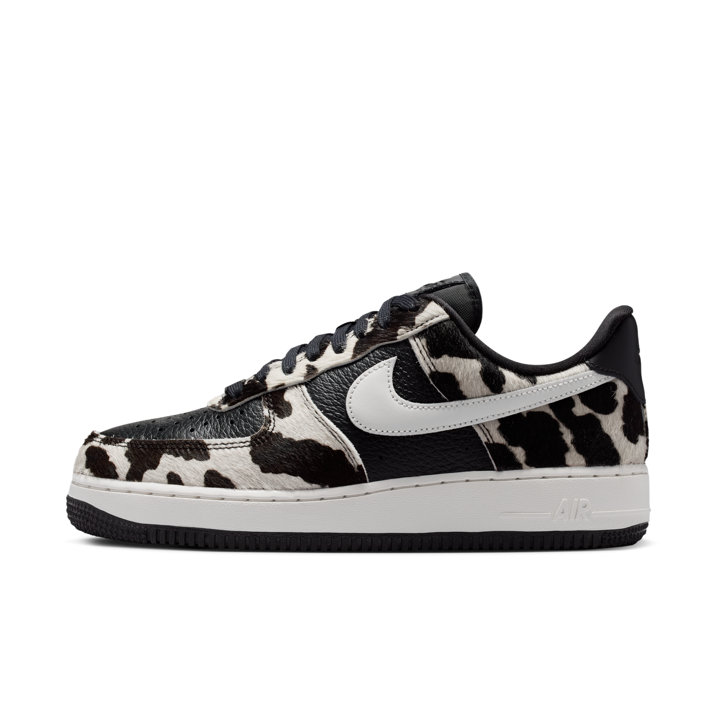 Nike Women's Air Force 1 '07 Shoes in Black | IO0442-001