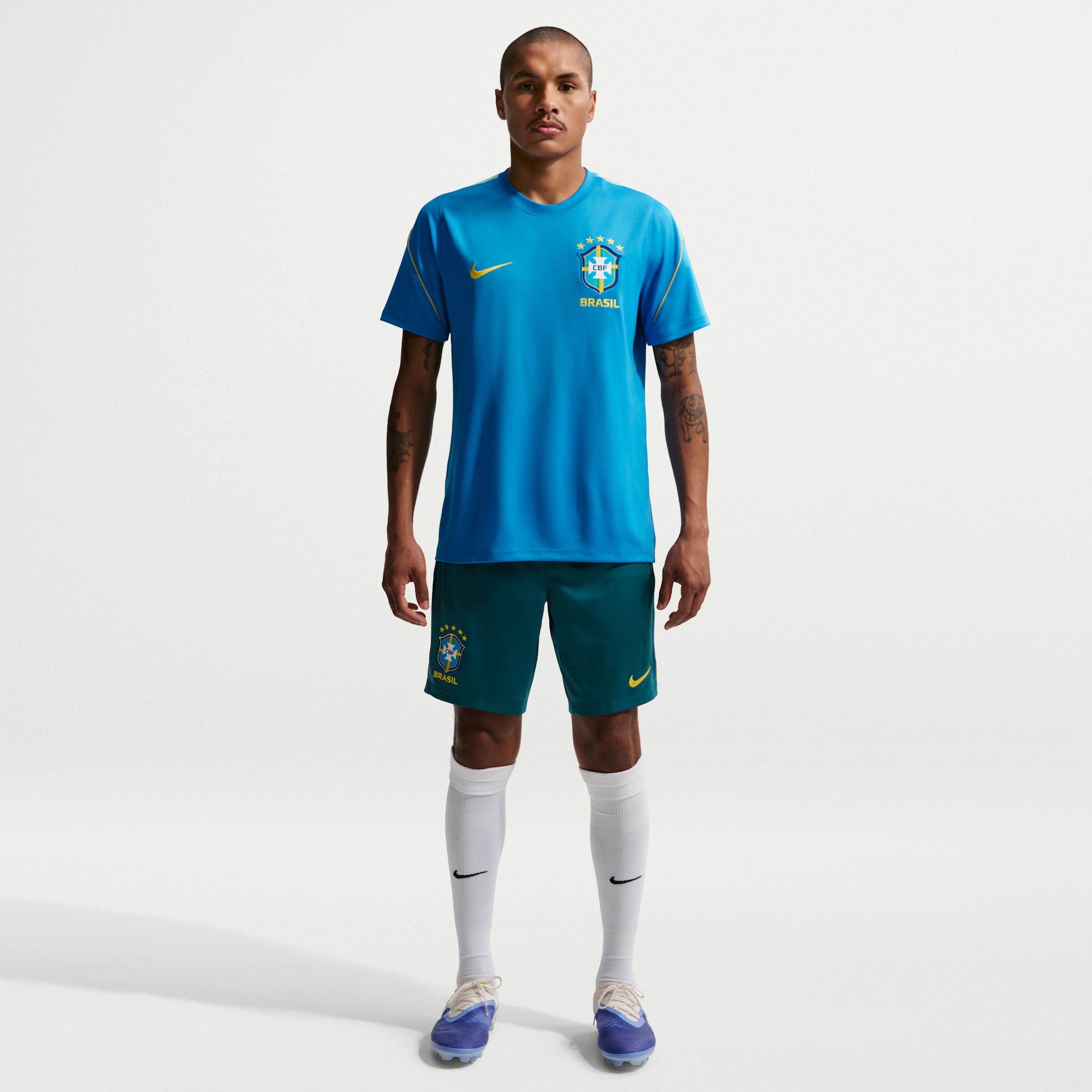 Brazil Strike Nike Men's Dri-FIT Soccer Knit Shorts in Green | IB5916-381