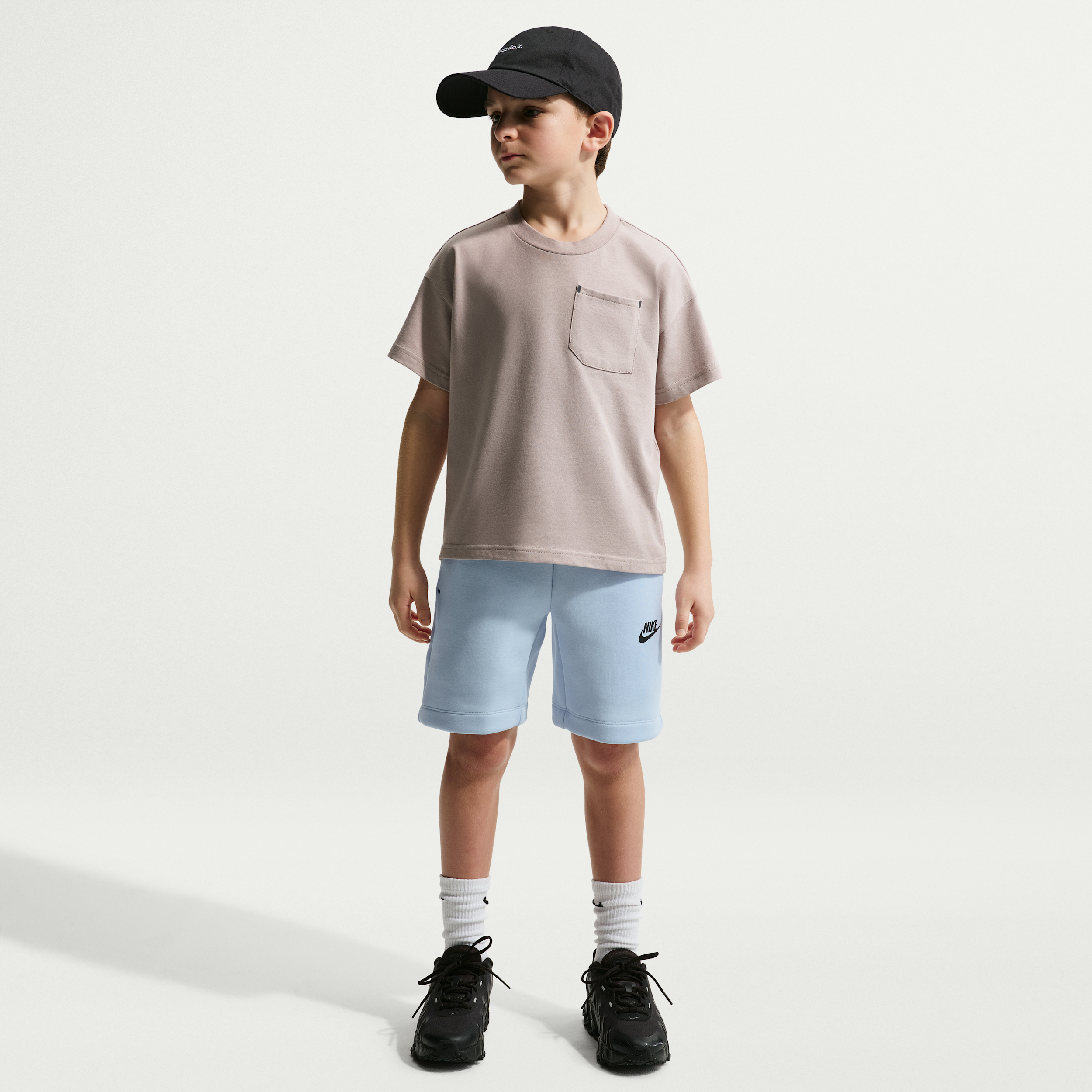 Nike Sportswear Tech Fleece Big Kids' (Boys') Shorts in Blue | HV1196-407