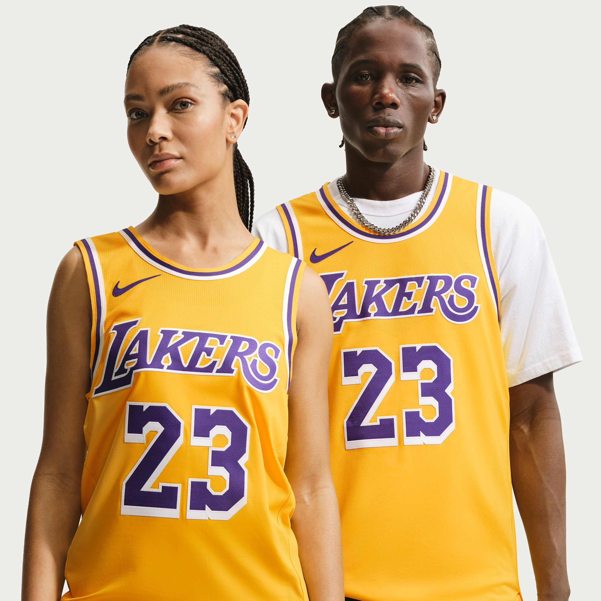 Los Angeles Lakers Icon Edition Nike Men's Dri-FIT ADV NBA Authentic Jersey in Yellow | DM6028-731