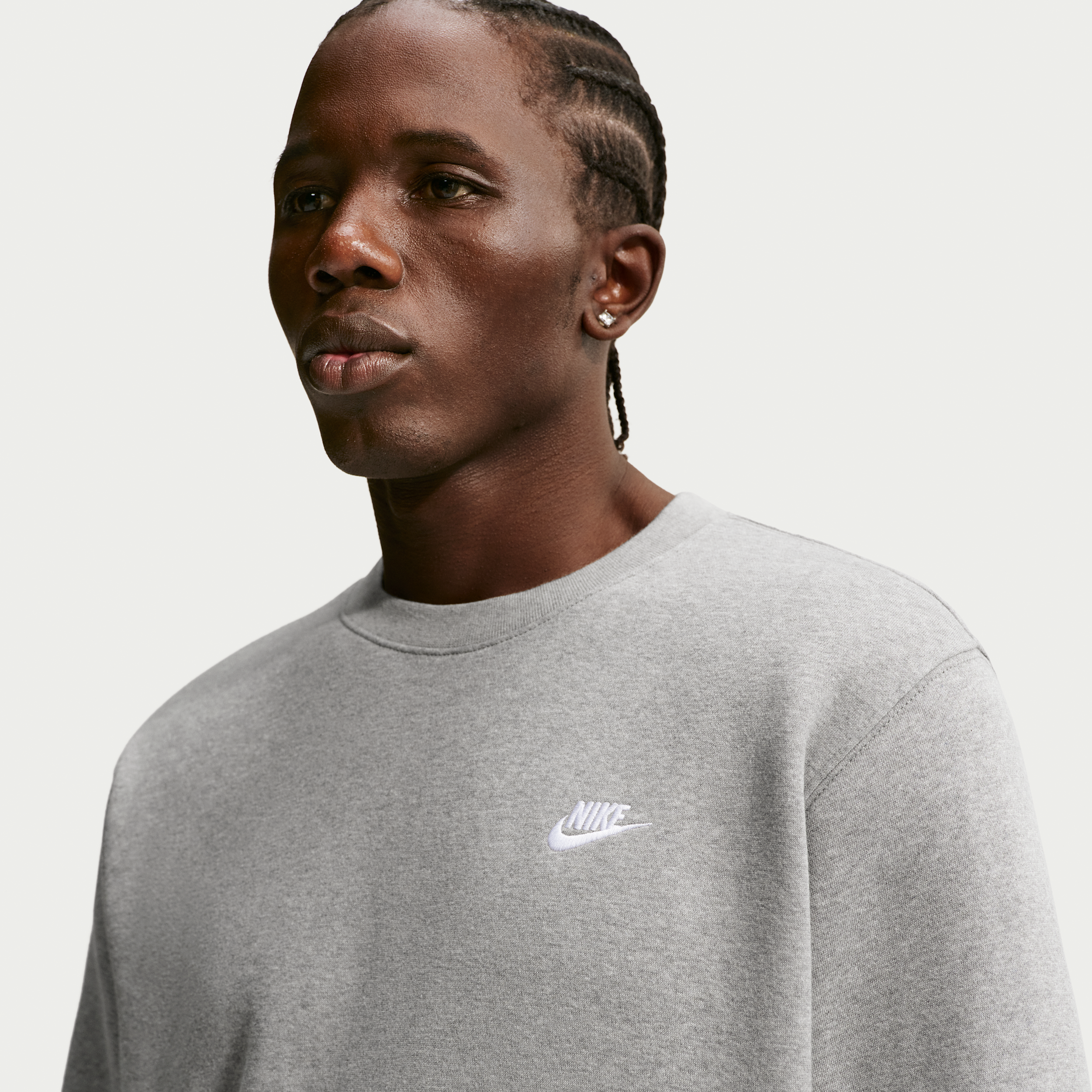 Nike Men's Pullover Fleece Crewneck Logo Sweatshirt - Dk Gray Heather/White