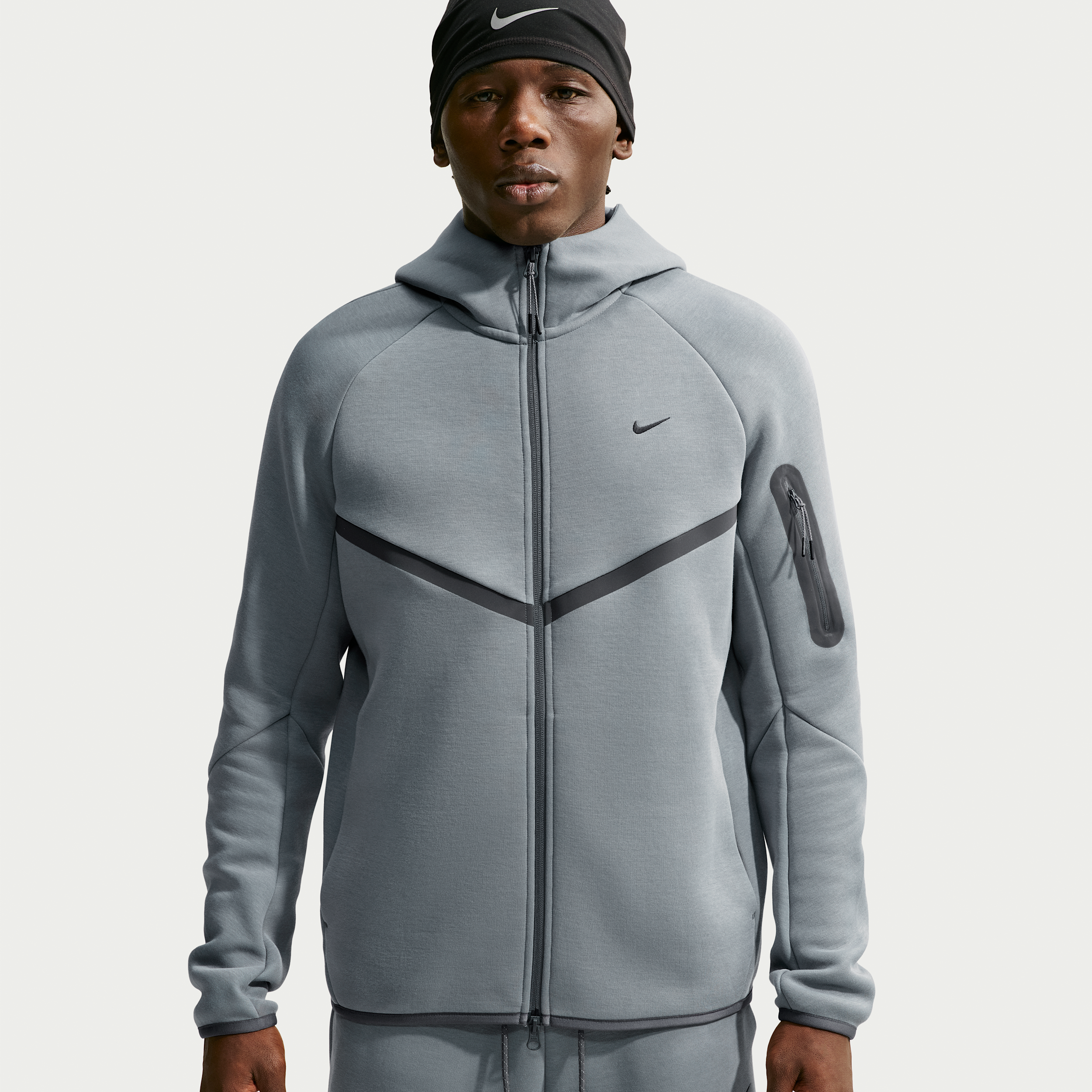 Nike Men's Tech Fleece Full-Zip Windrunner Jacket with Reflective Accents in Grey | IZ8071-065