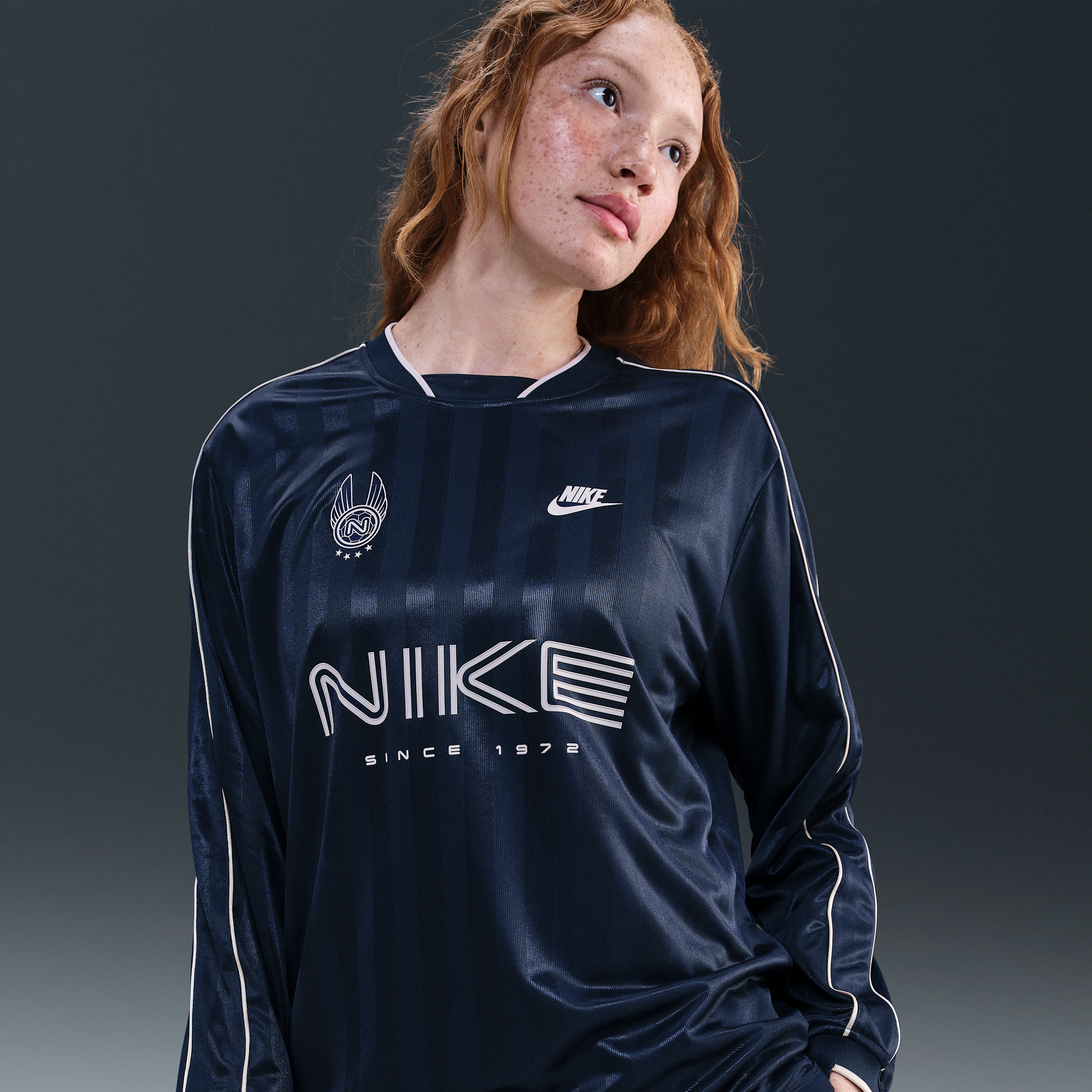 Nike Dri-fit Oversize Printed Top In Blue